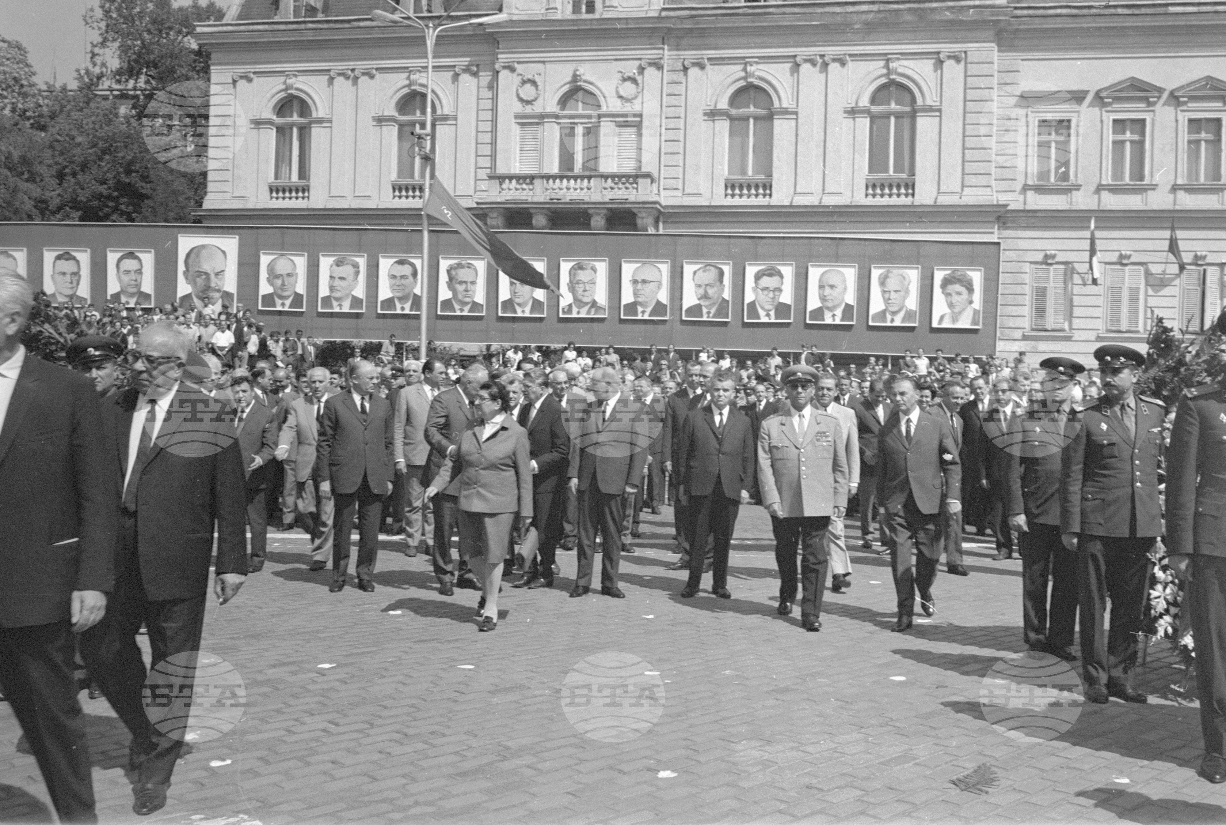 26 години от Деветосептемврийското въстание