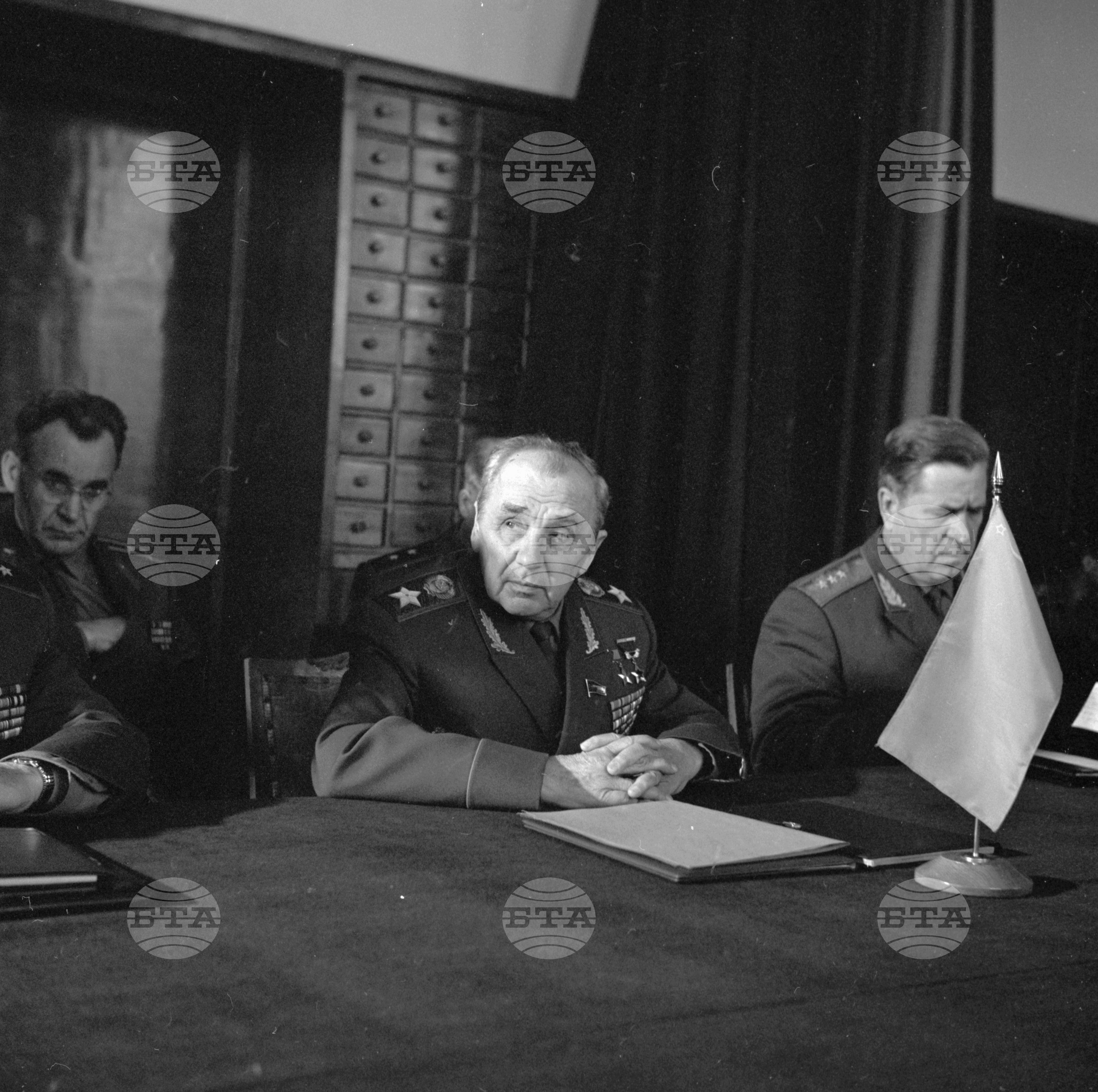 По време на посещението на Маршал Иван Якубовски