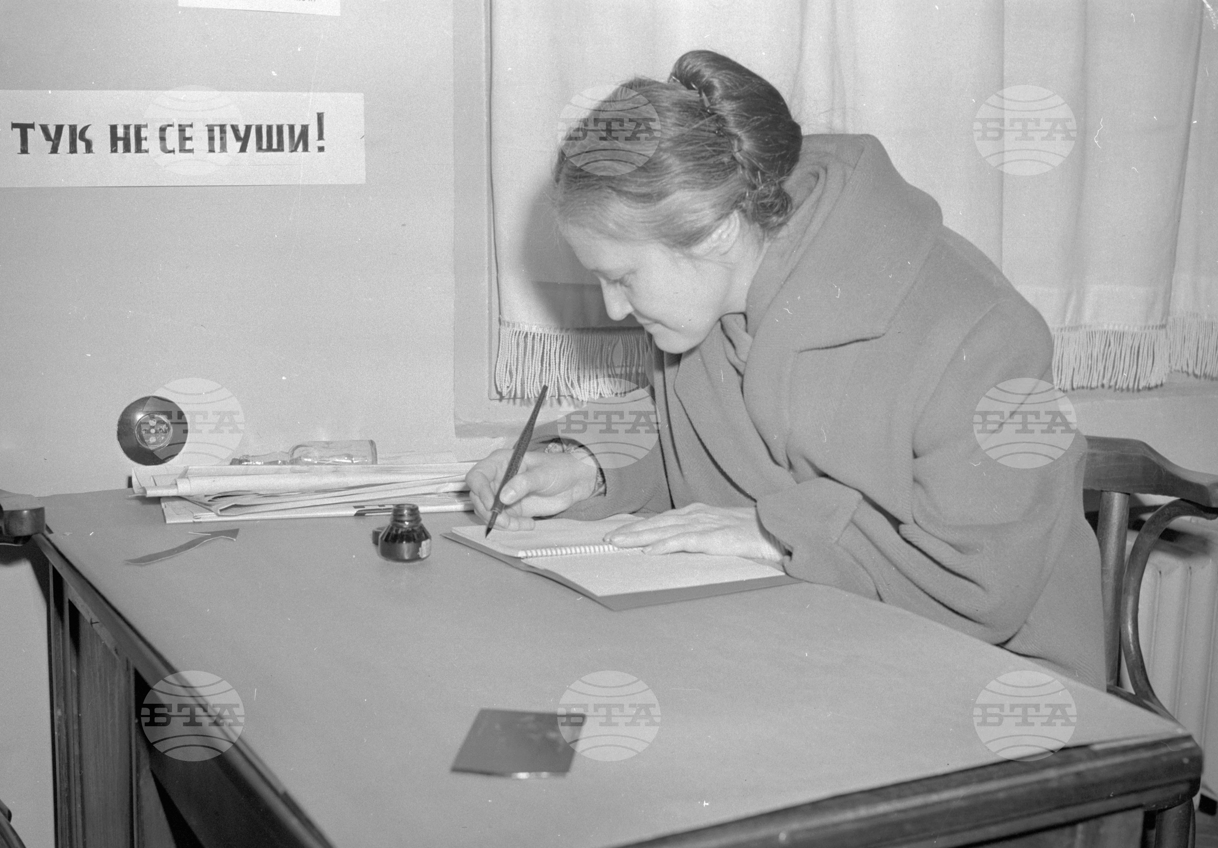 Откриване на юбилейна изложба на художника и фотограф Симеон Ненов част 2