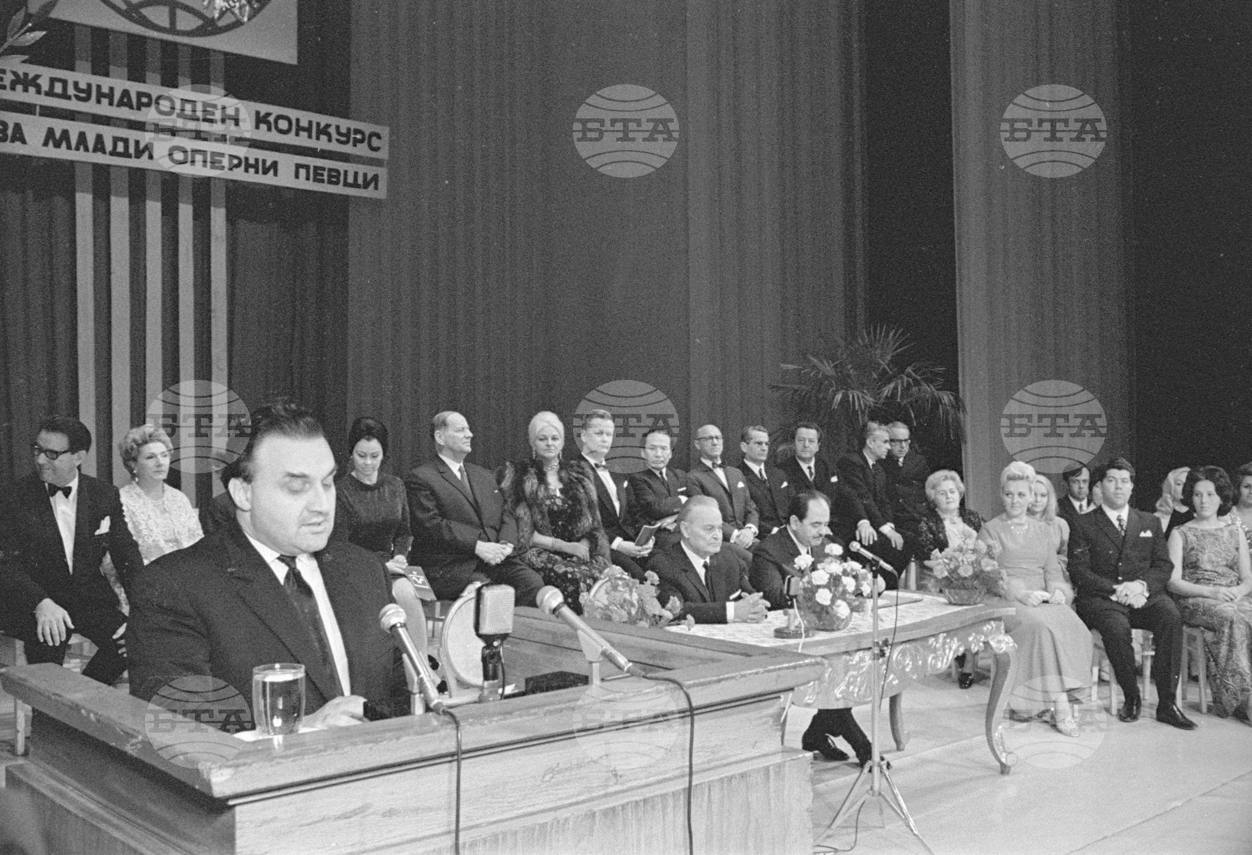 IV международен конкурс за млади оперни певци - част 7
