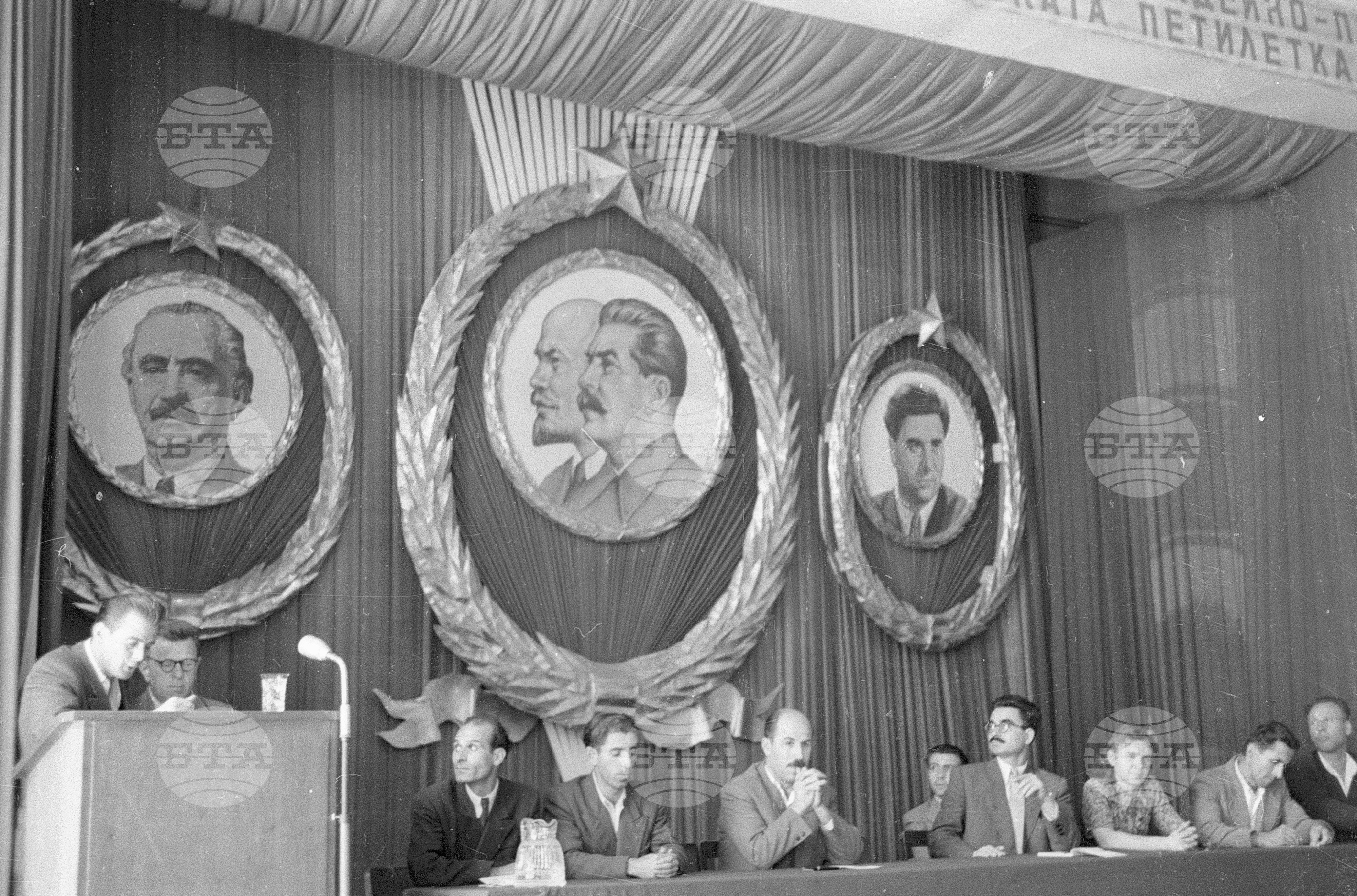 Съветските гости по време на месеца на Съветската дружба, 1951 година - Чекирьов, Скрябин и други