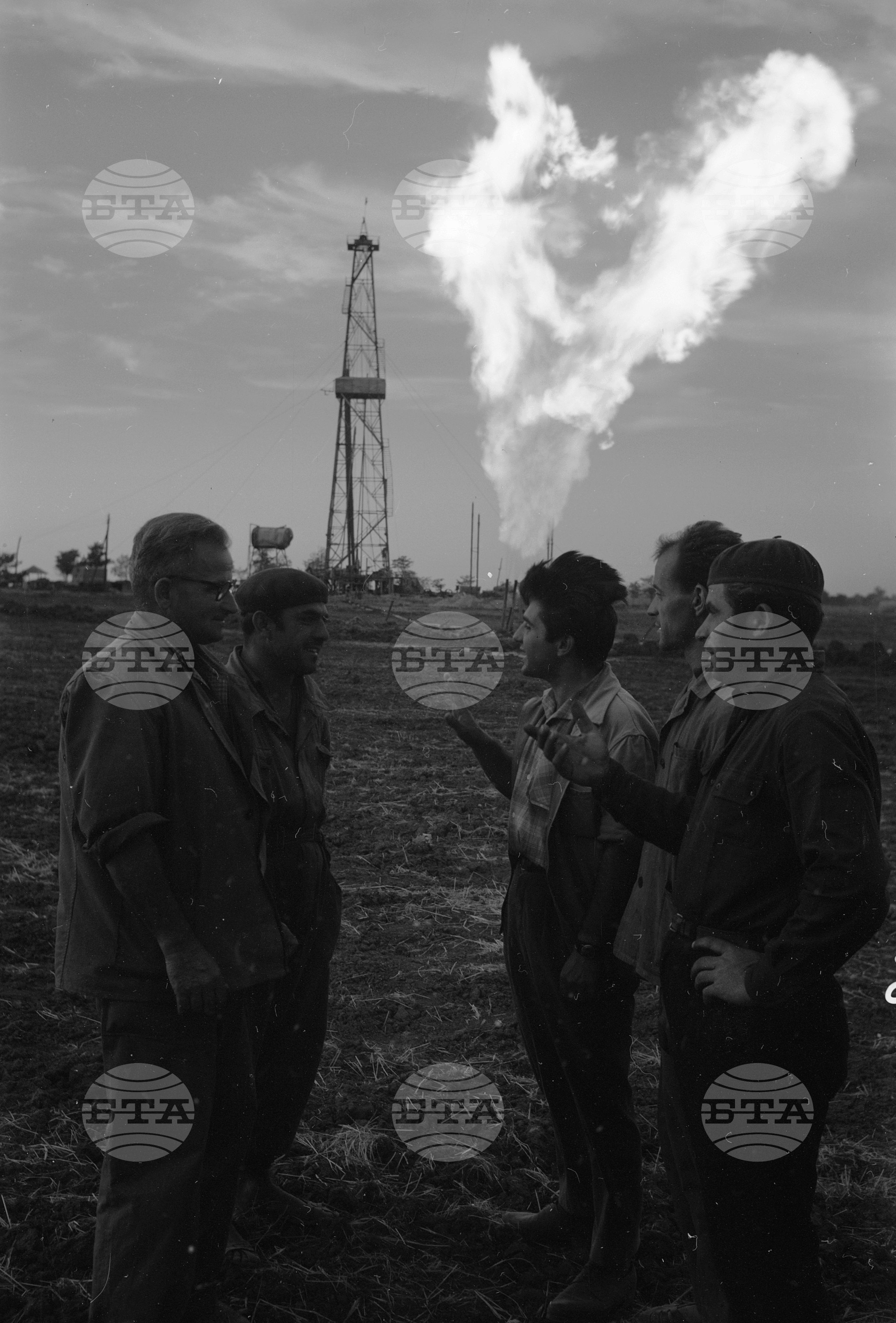 При геопроучвателите край село Чирен , Врачански окръг
