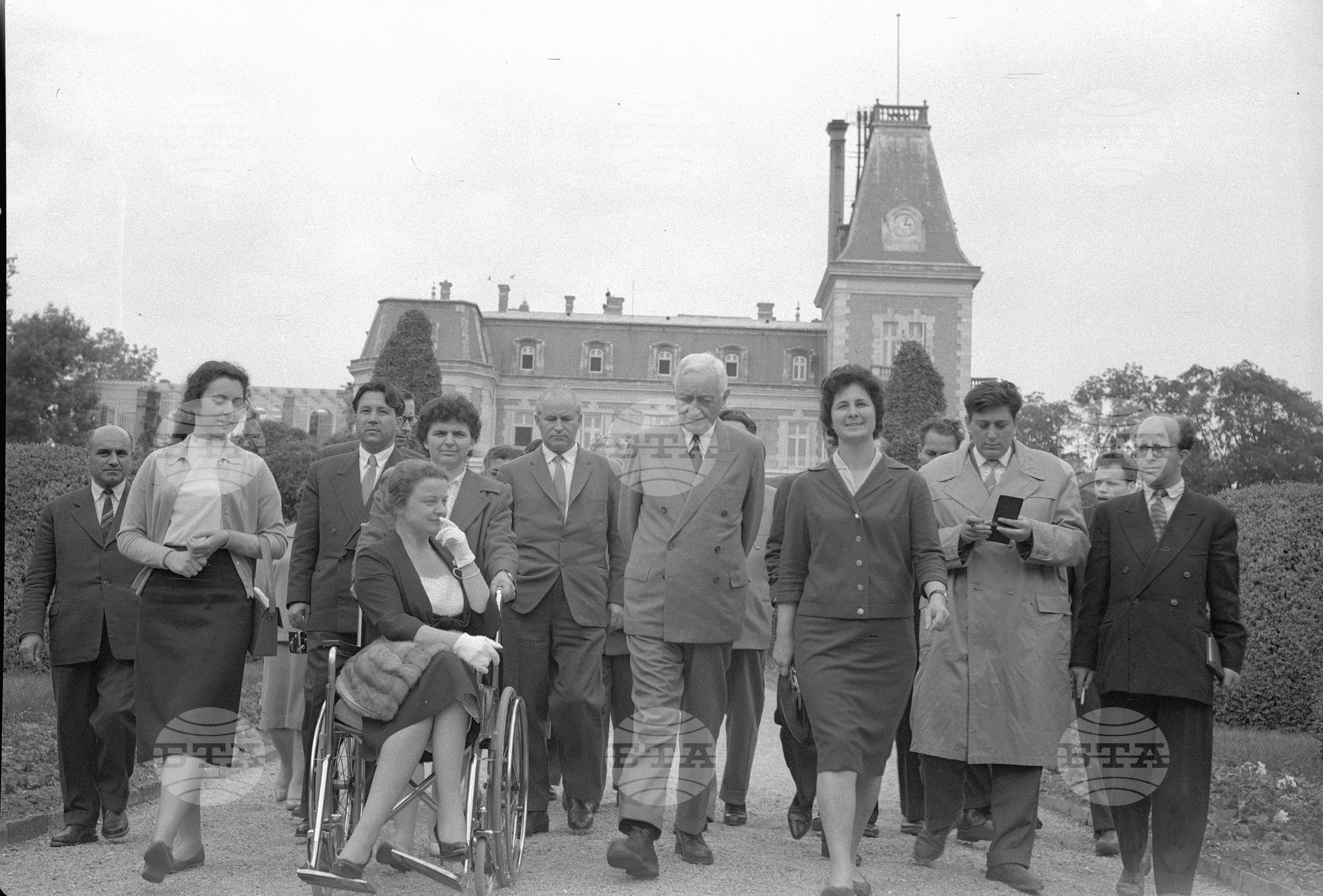 Пребиваване на американския общественик Сайръс Итън у нас част 3