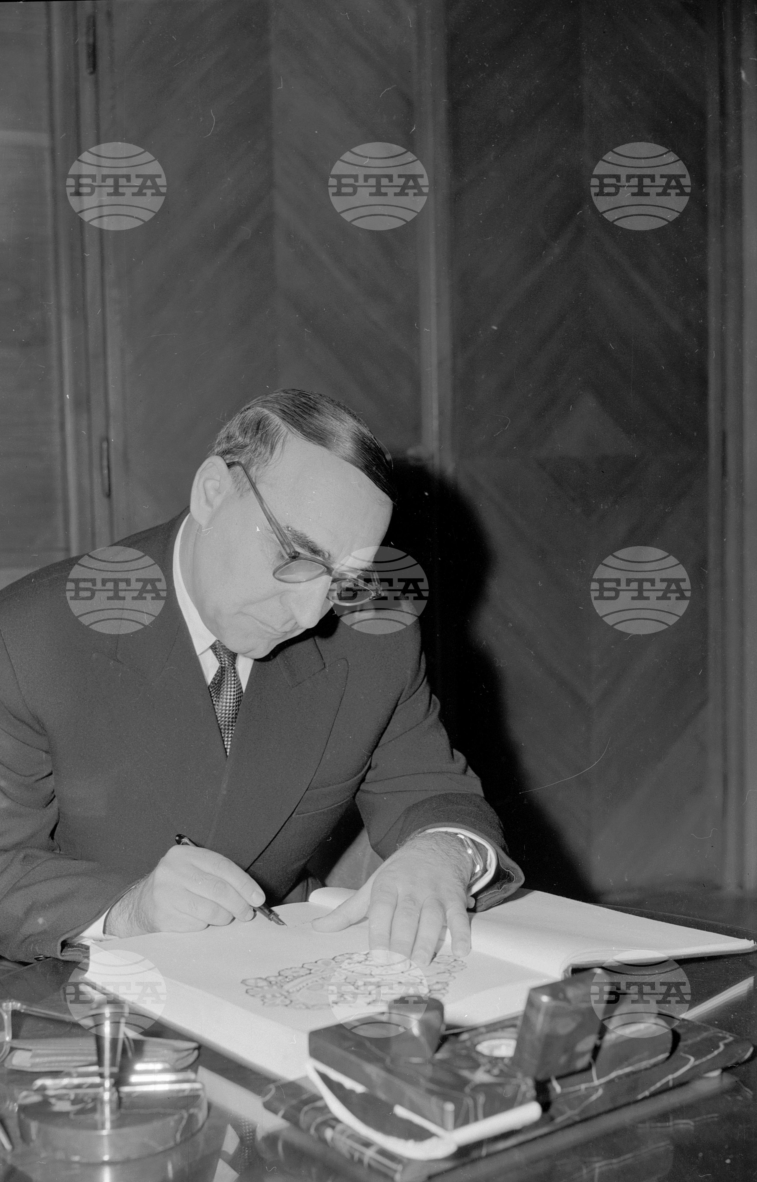 В Президиума на Народното събрание - 1960 година
