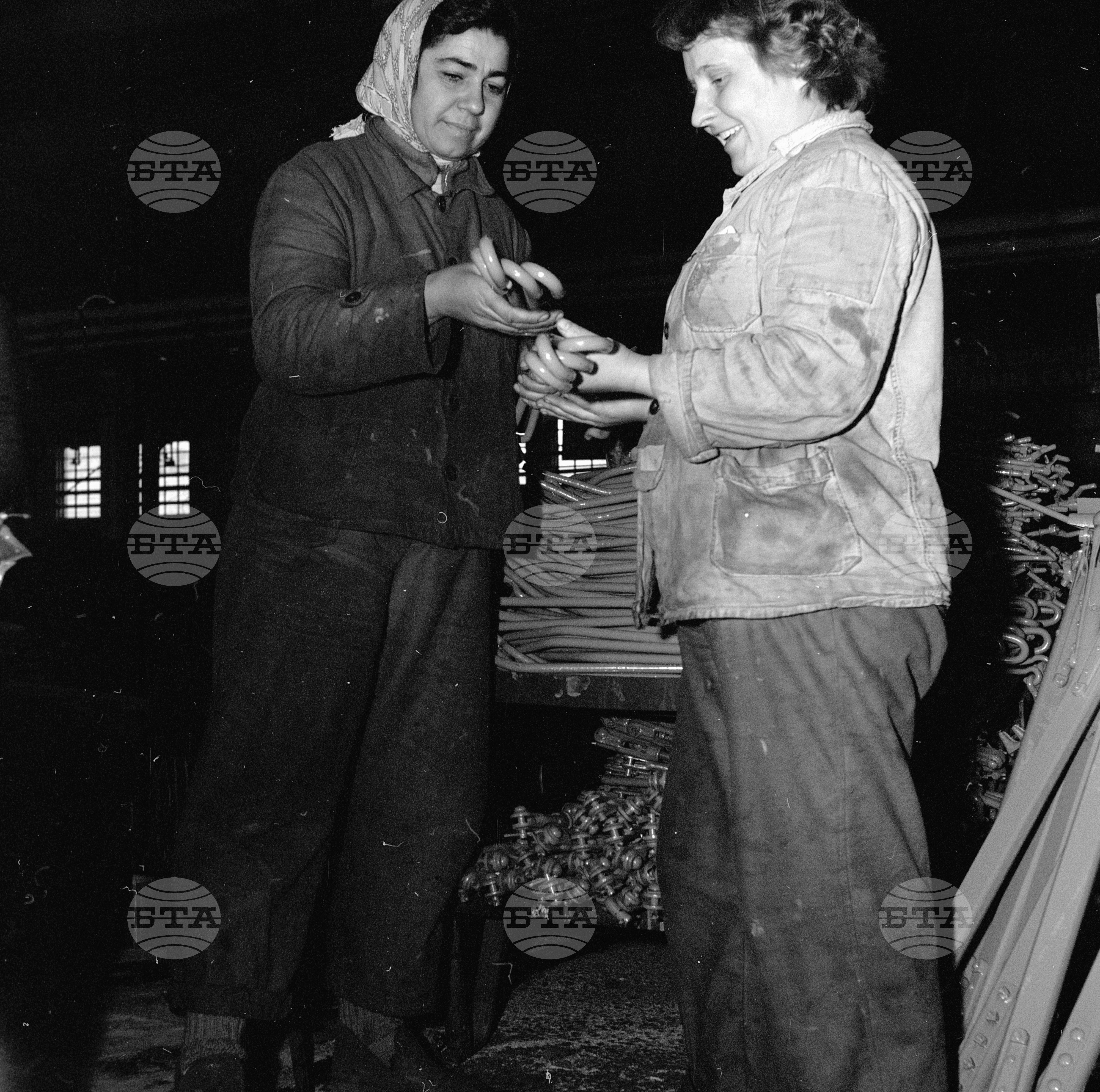 Из Русенски окръг - декември 1962 година