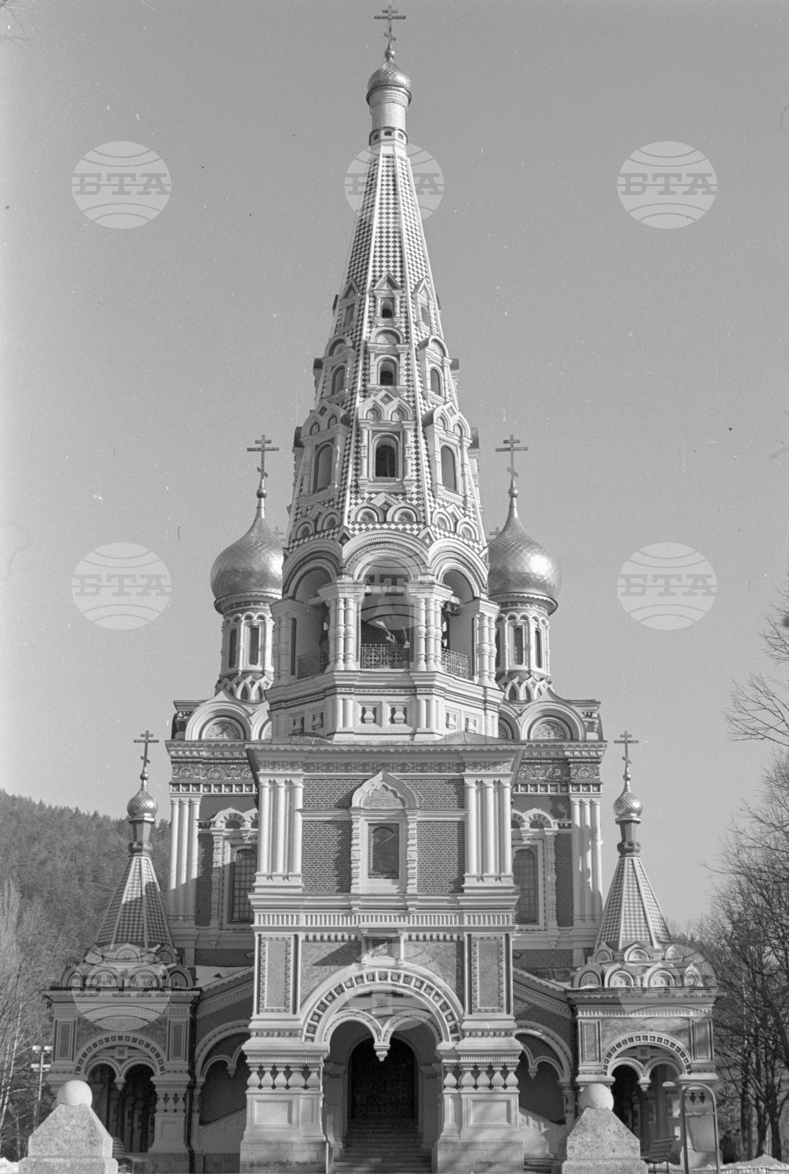 Храм-паметник "Рождество Христово" в град Шипка