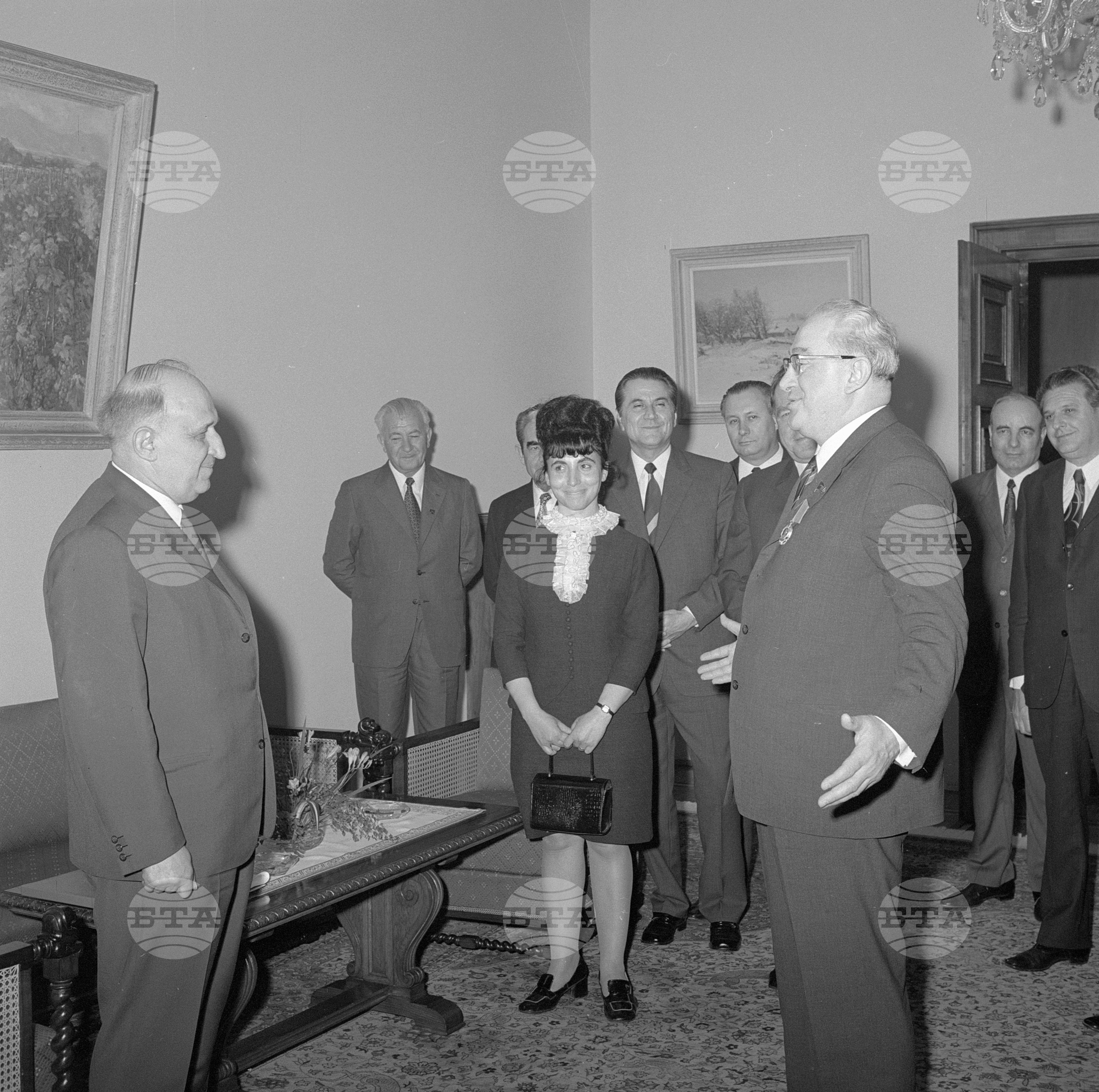 Другарят Тодор Живков връчва орден "Георги Димитров" - 1972 година