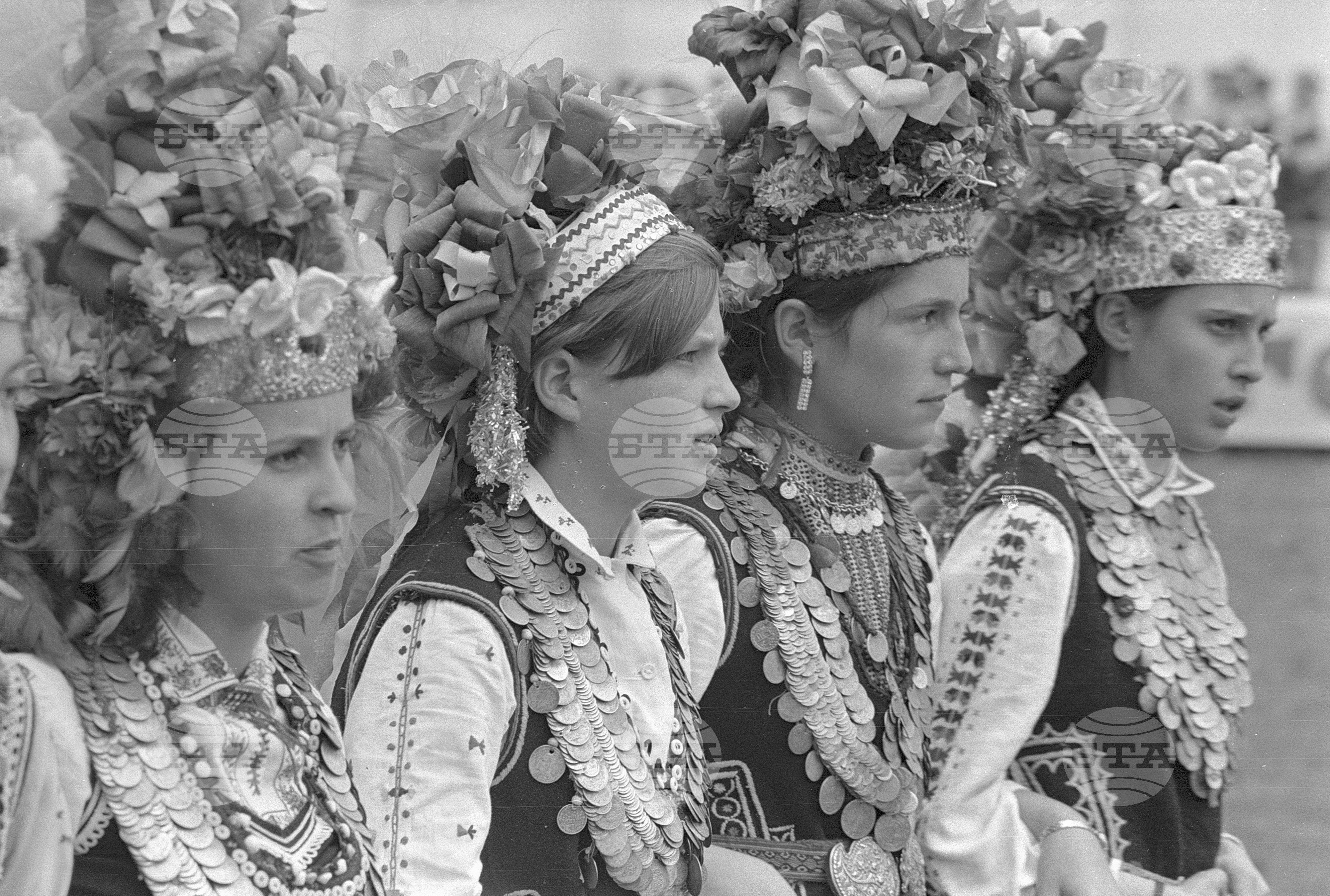 "Дръж се, земьо, шоп те гази" - празник на шопите