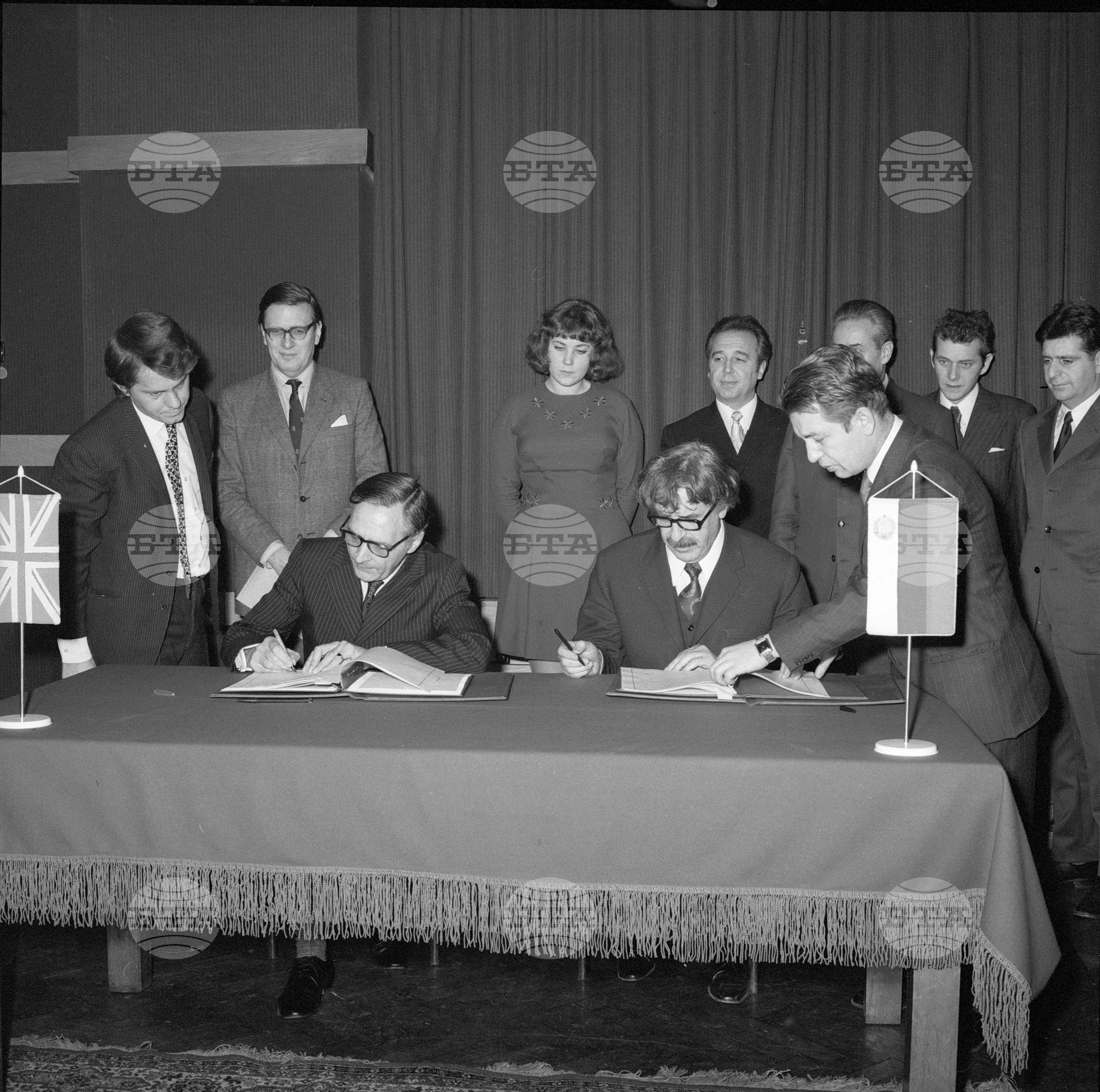 Подписване на културна спогодба с Англия - 1972 година