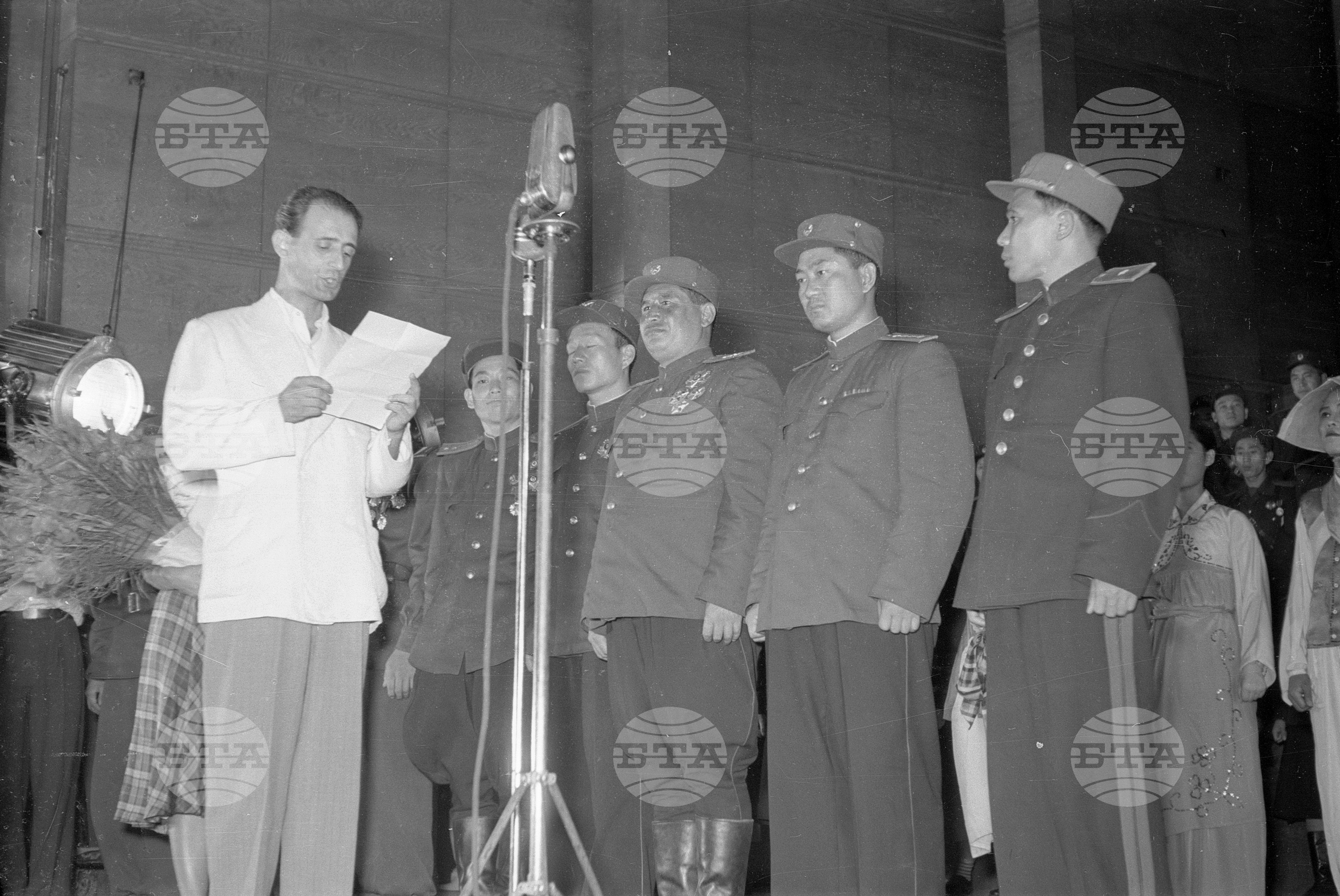 Ансамбъл за песни и танци при Корейската народна армия в България - 1953 година