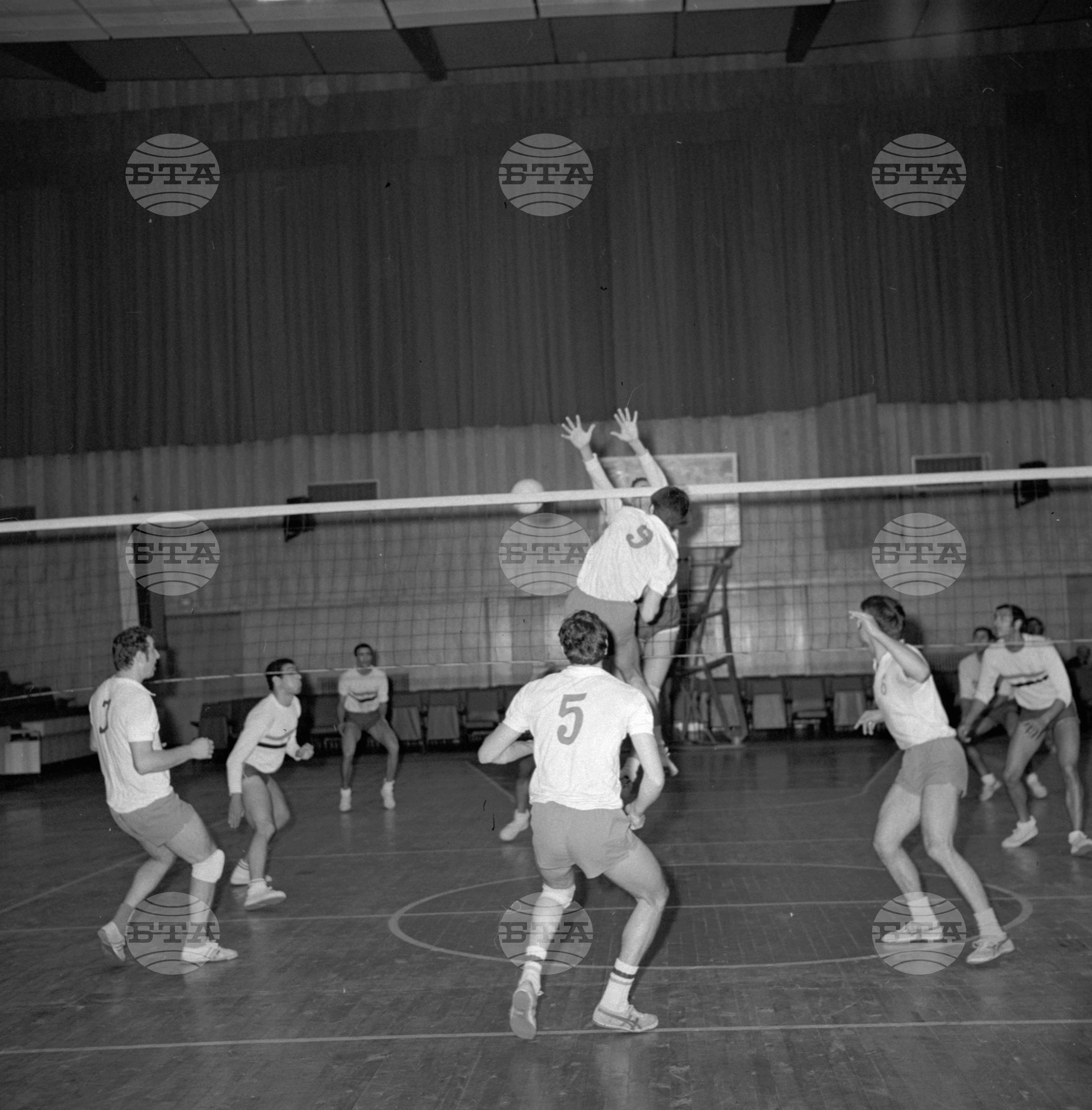 Седмица на българо-египетската спортна дружба през 1971 година. Волейбол "Академик" (София) - "АР" (Египет)