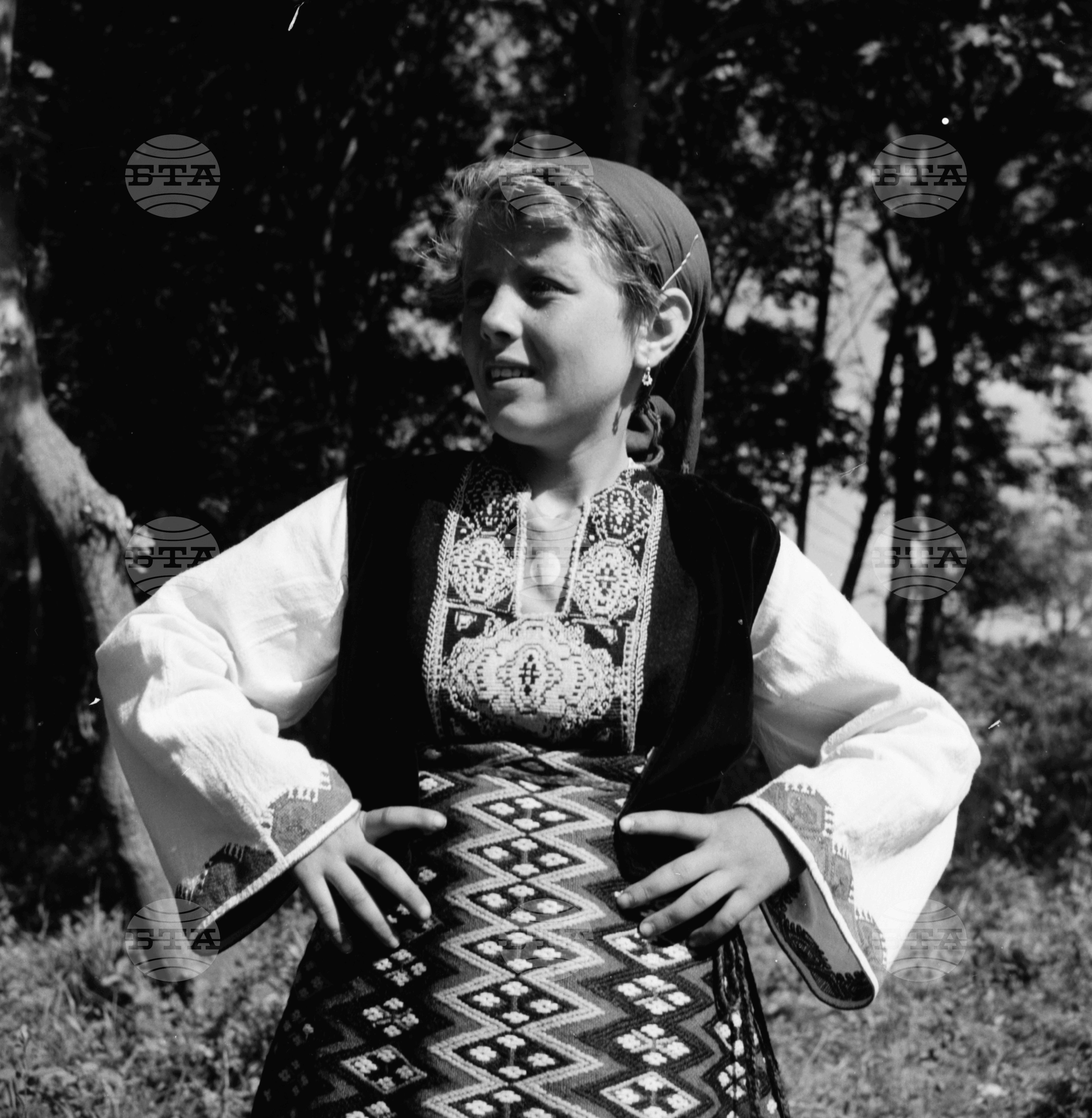 Голям събор надпяване "Тракийска песен" град Елхово част 2