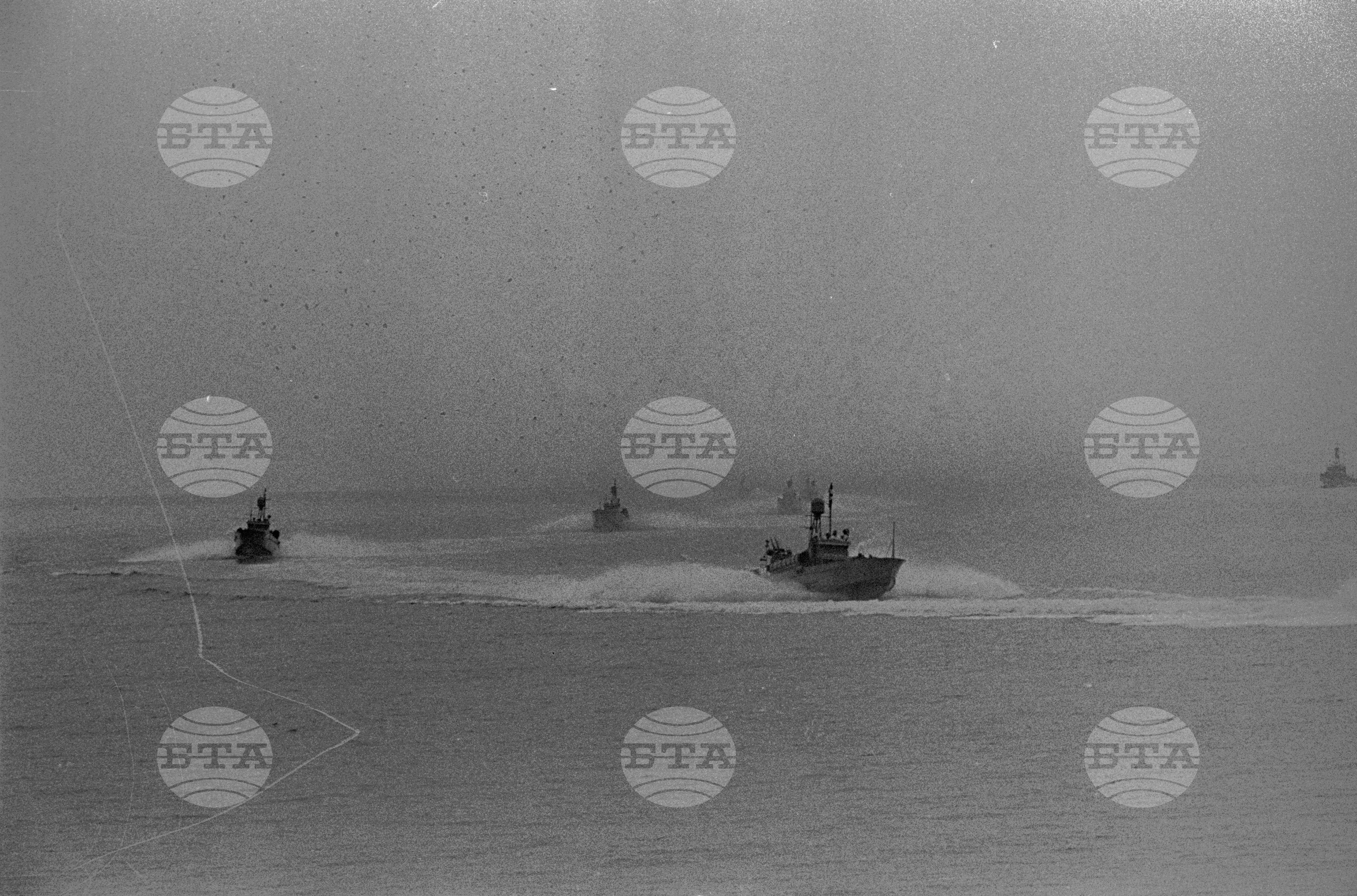 Празник на ВМФ (Военноморски флот) - официалната трибуна