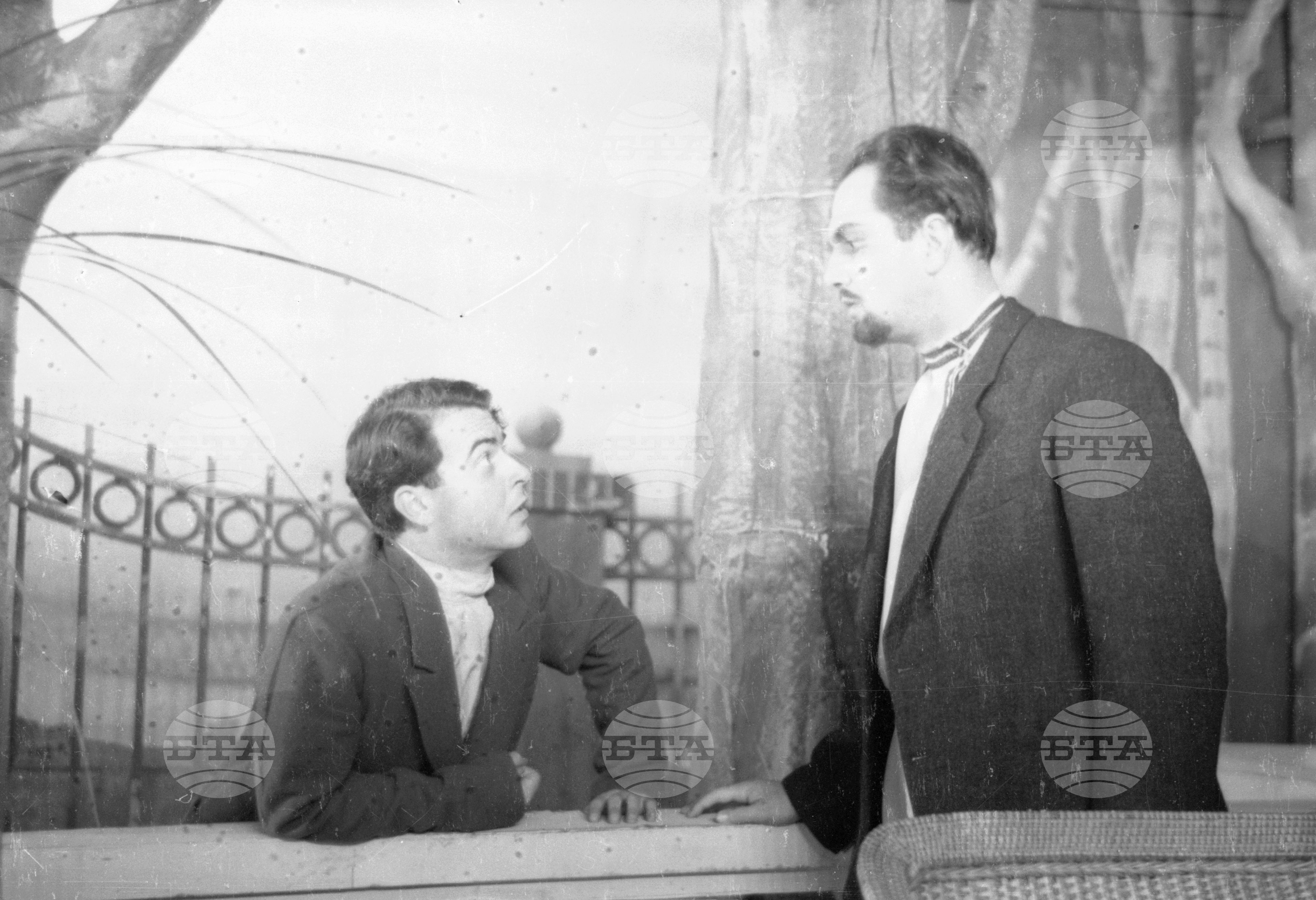 Народен театър "Иван Вазов", 1951 - част 1