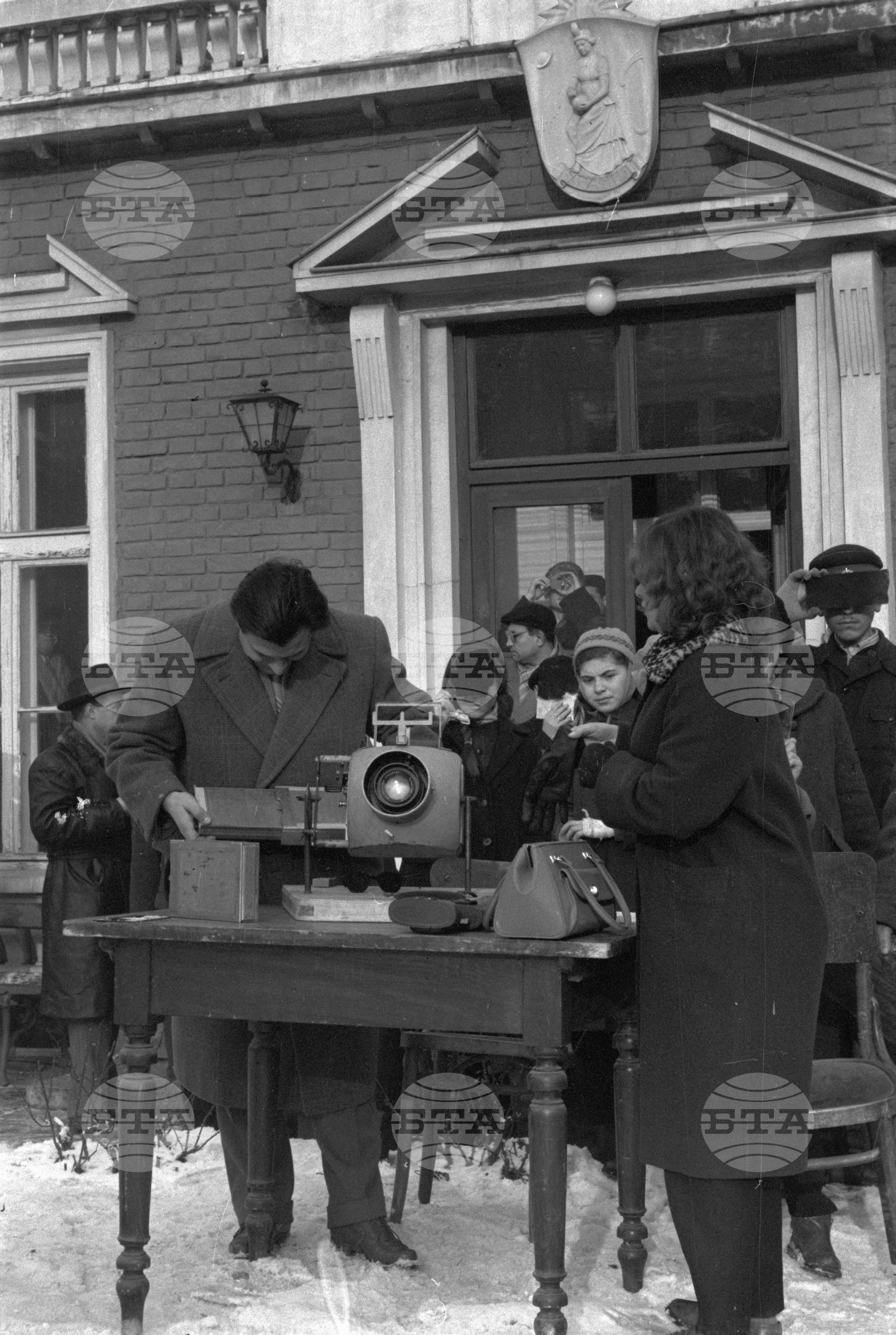 Слънчевото затъмнение на 15.II. 1961 г. наблюдавано от Софийската астрономическа обсерватория