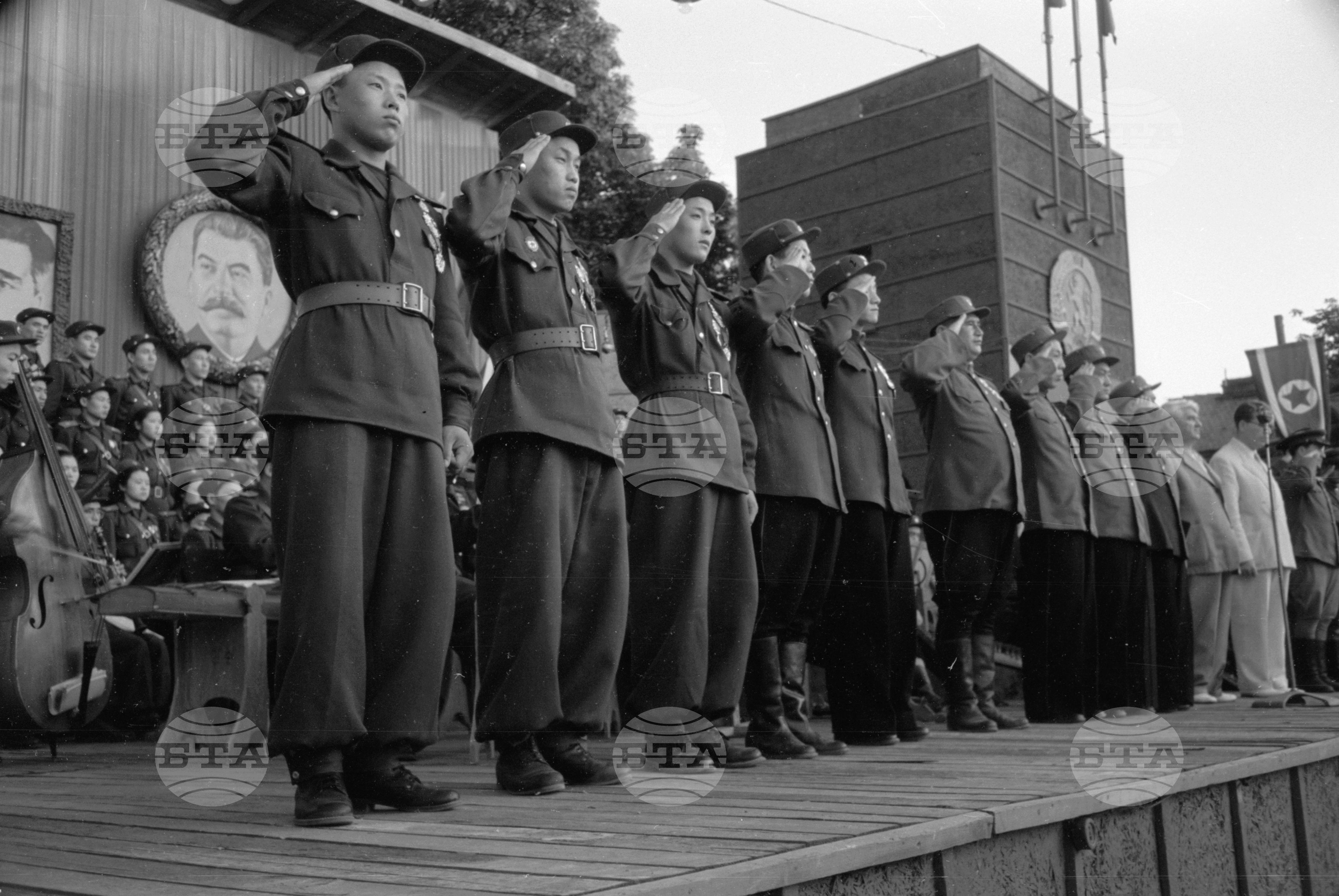 Ансамбъл за песни и танци при Корейската народна армия в България - 1953 година