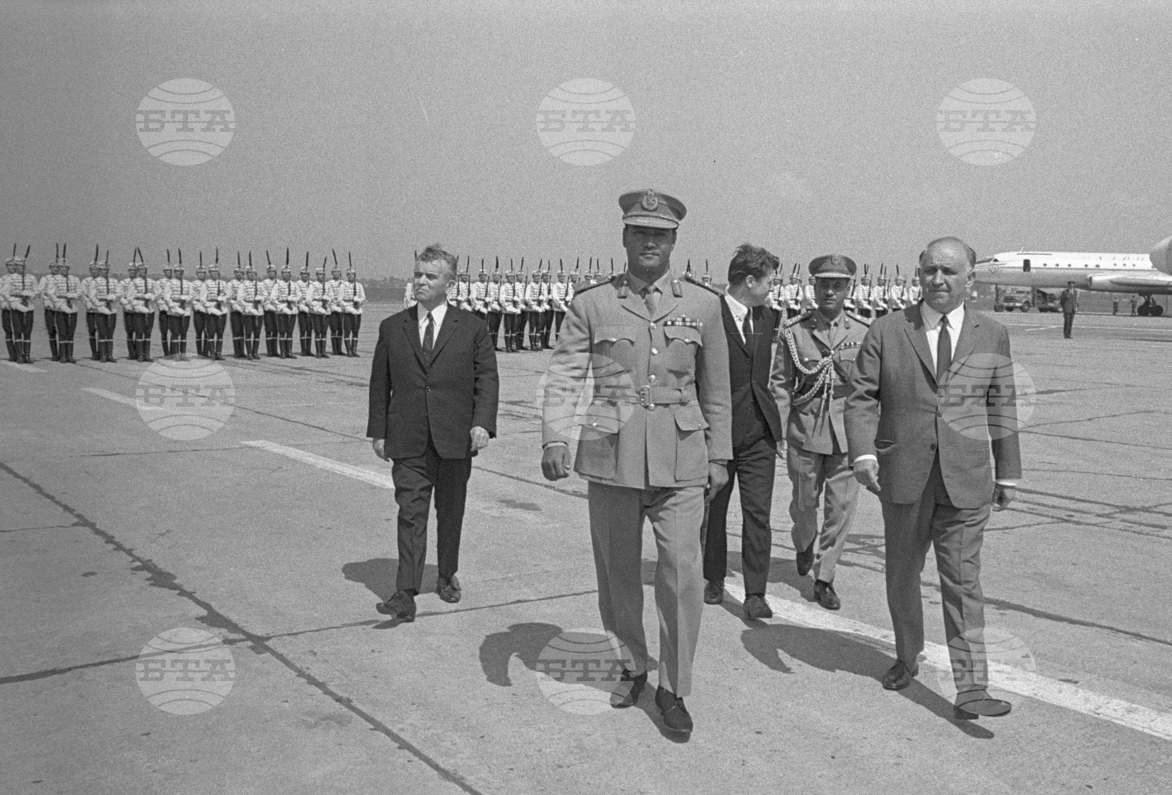 Генерал-майор Джафаар Мохамед Нимейри на посещение в България - част 5