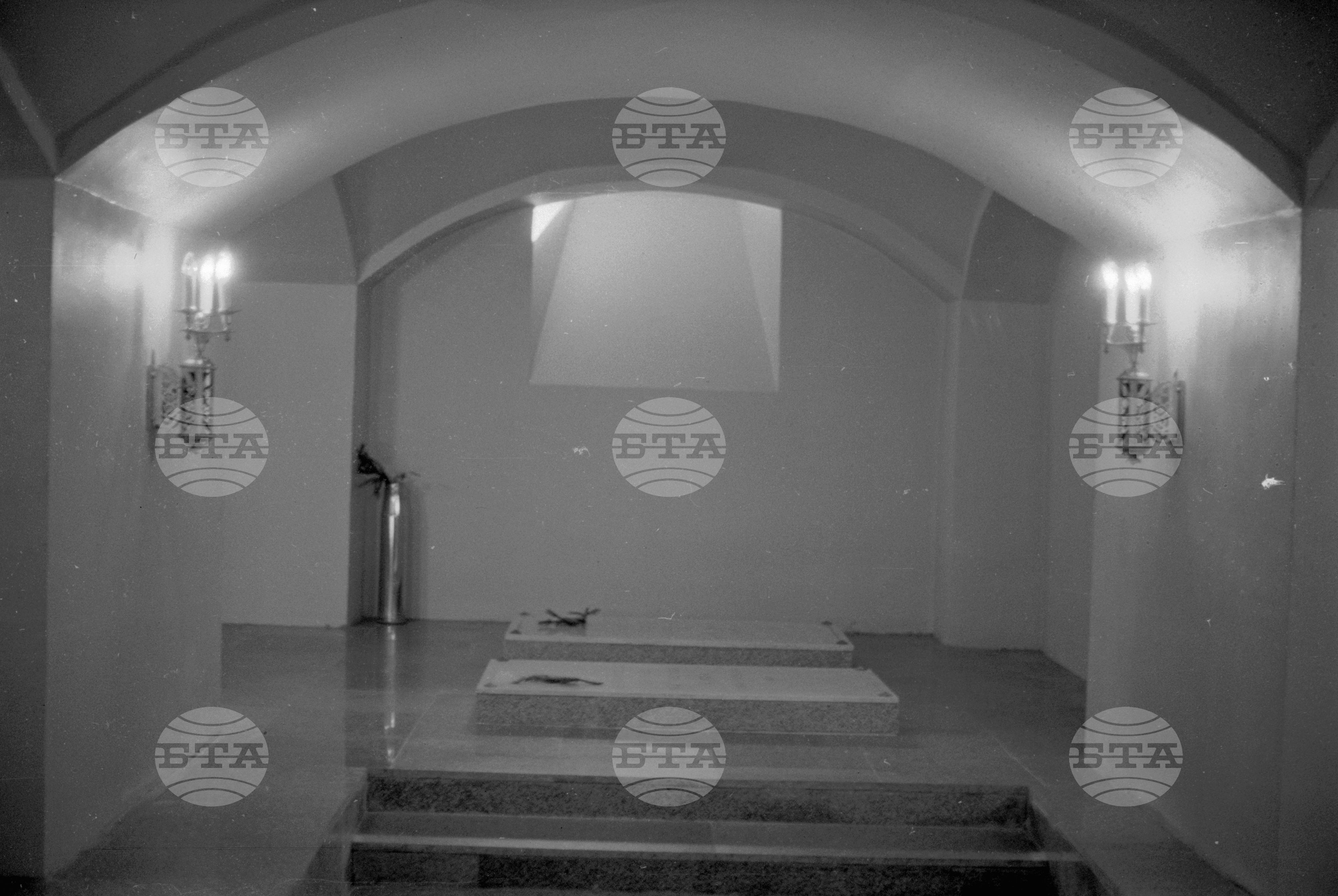 Храм-паметник "Рождество Христово" в град Шипка