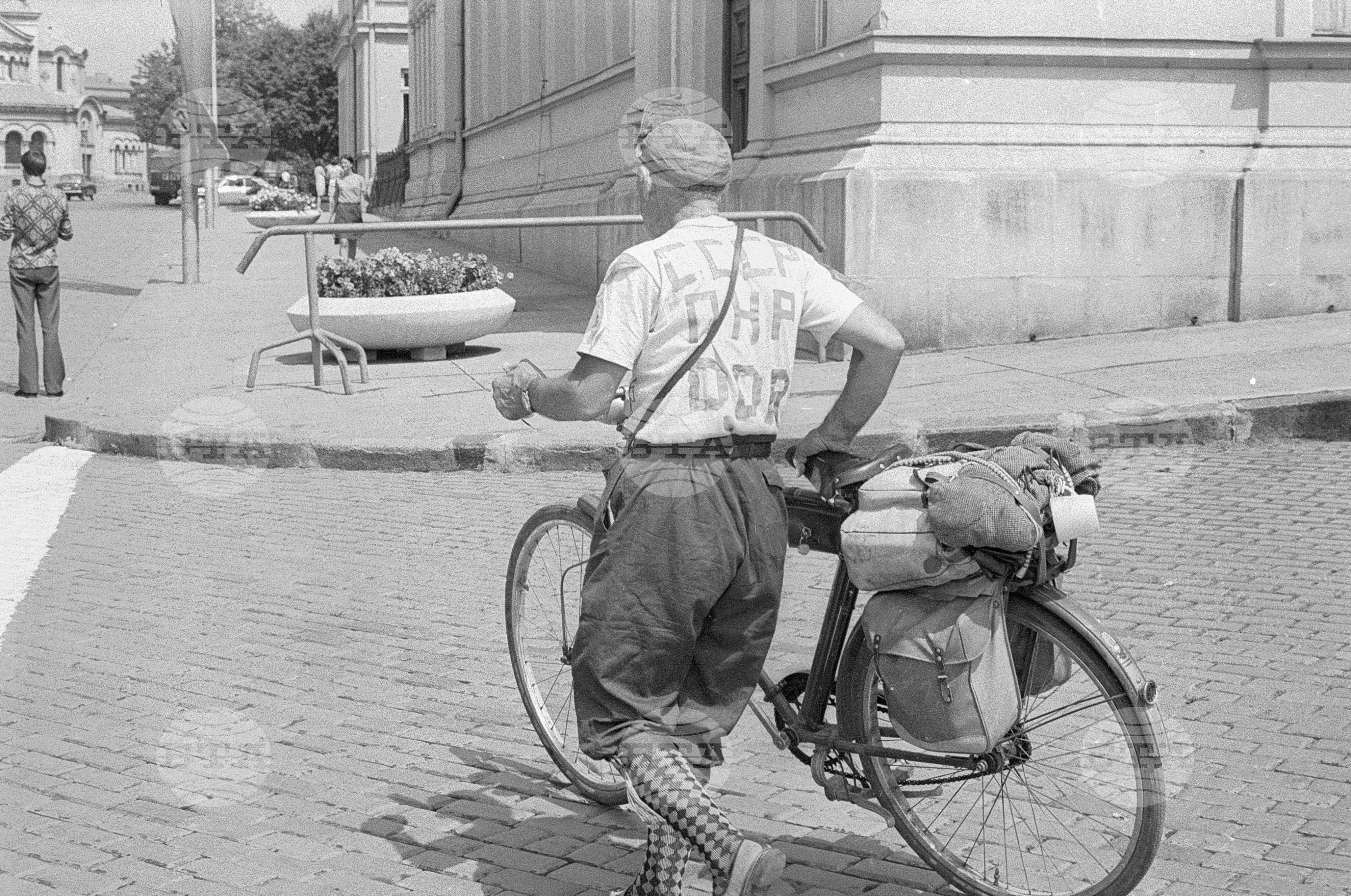 Репортаж за 64 - годишния Александър Ив. Васильженко - велотурист