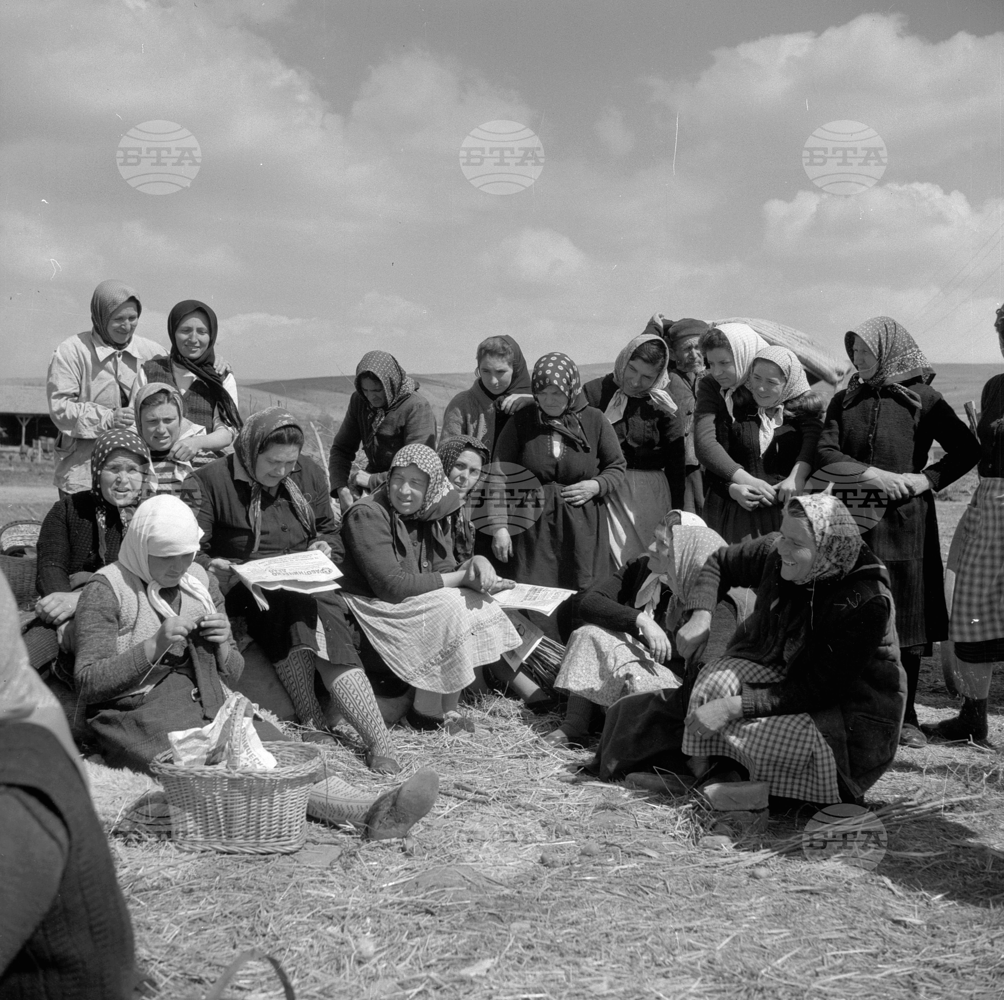 Постановлението на Централния комитет на БКП и на Министерския съвет за подобряване на пенсионирането и общественото осигуряване на земеделските стопани