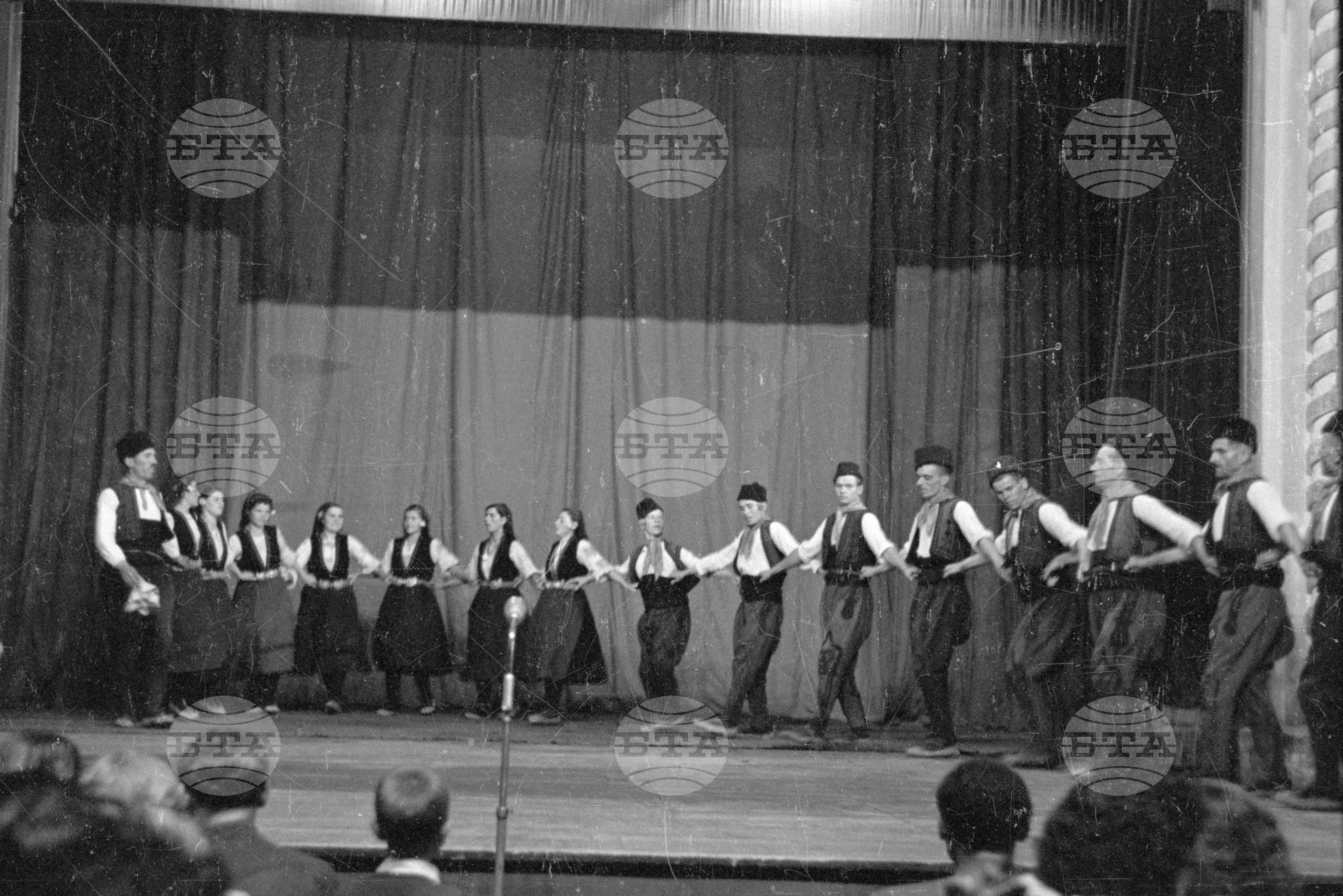 Окръжен преглед на художествената самодейност, 1951
