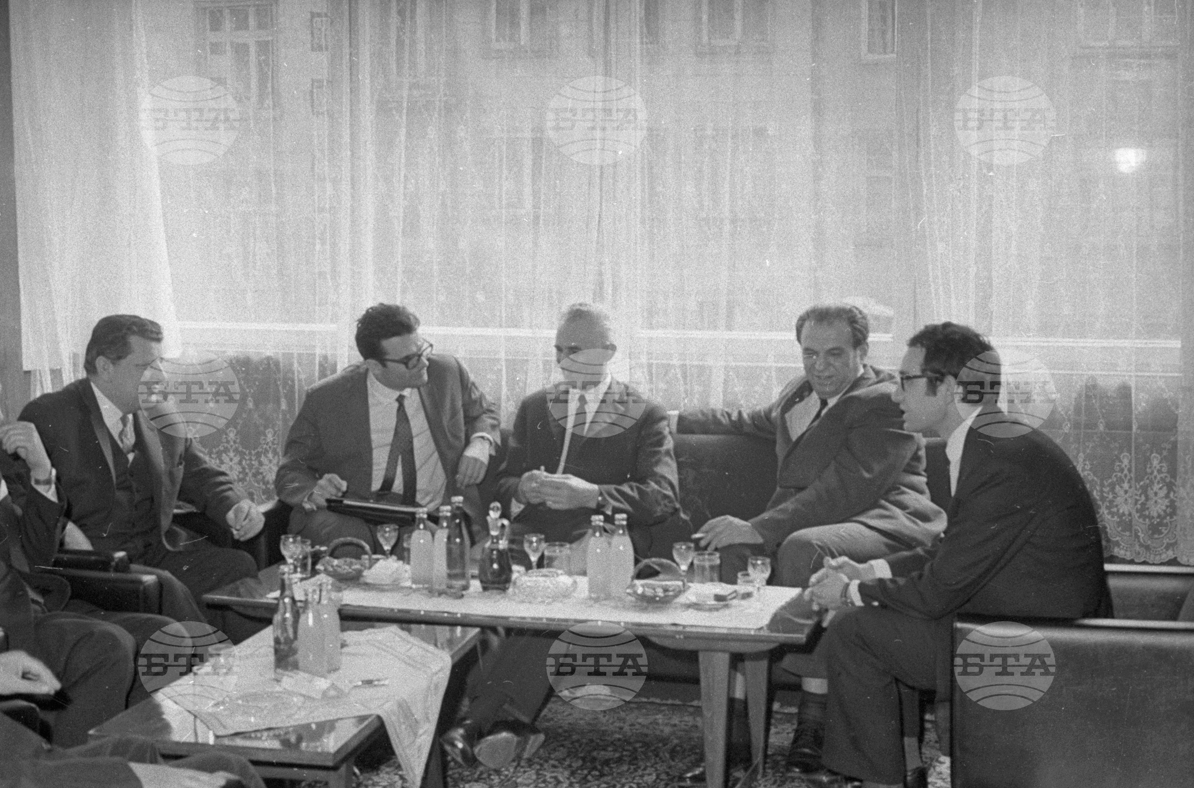 Среща на доктор Владимир Бонев с полската делегация на Фронта за Национално единство