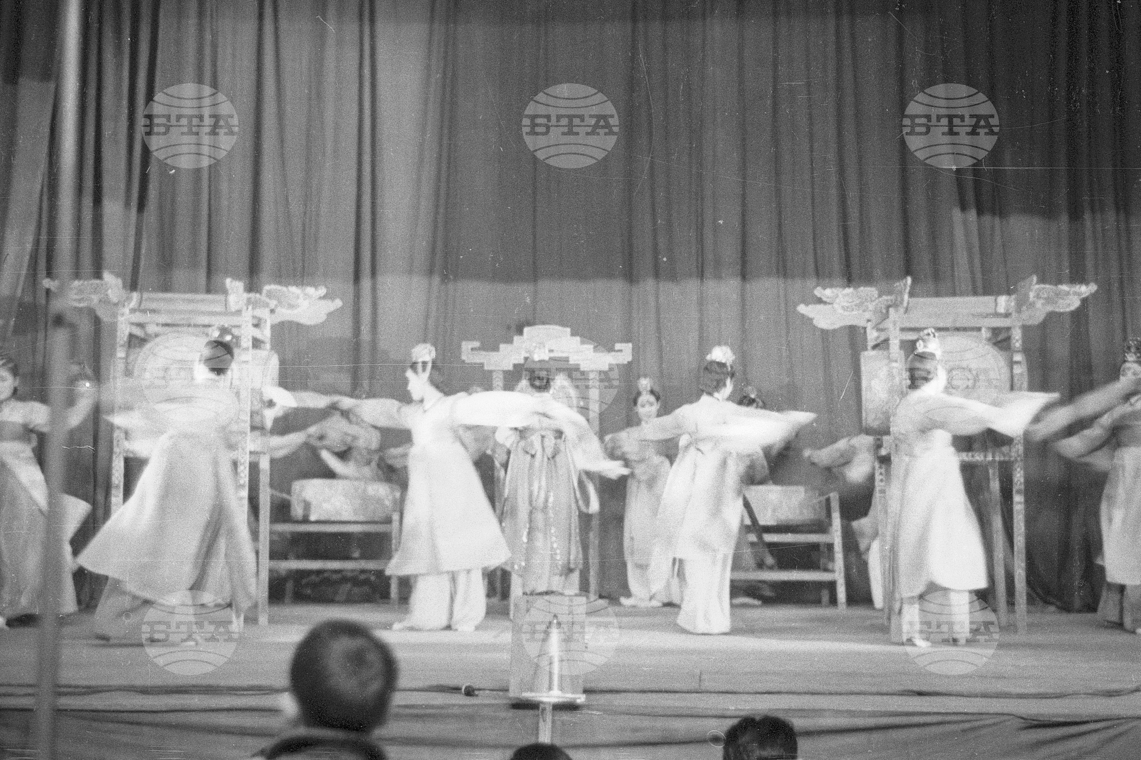 Корейски ансамбъл в Пловдив, 1951
