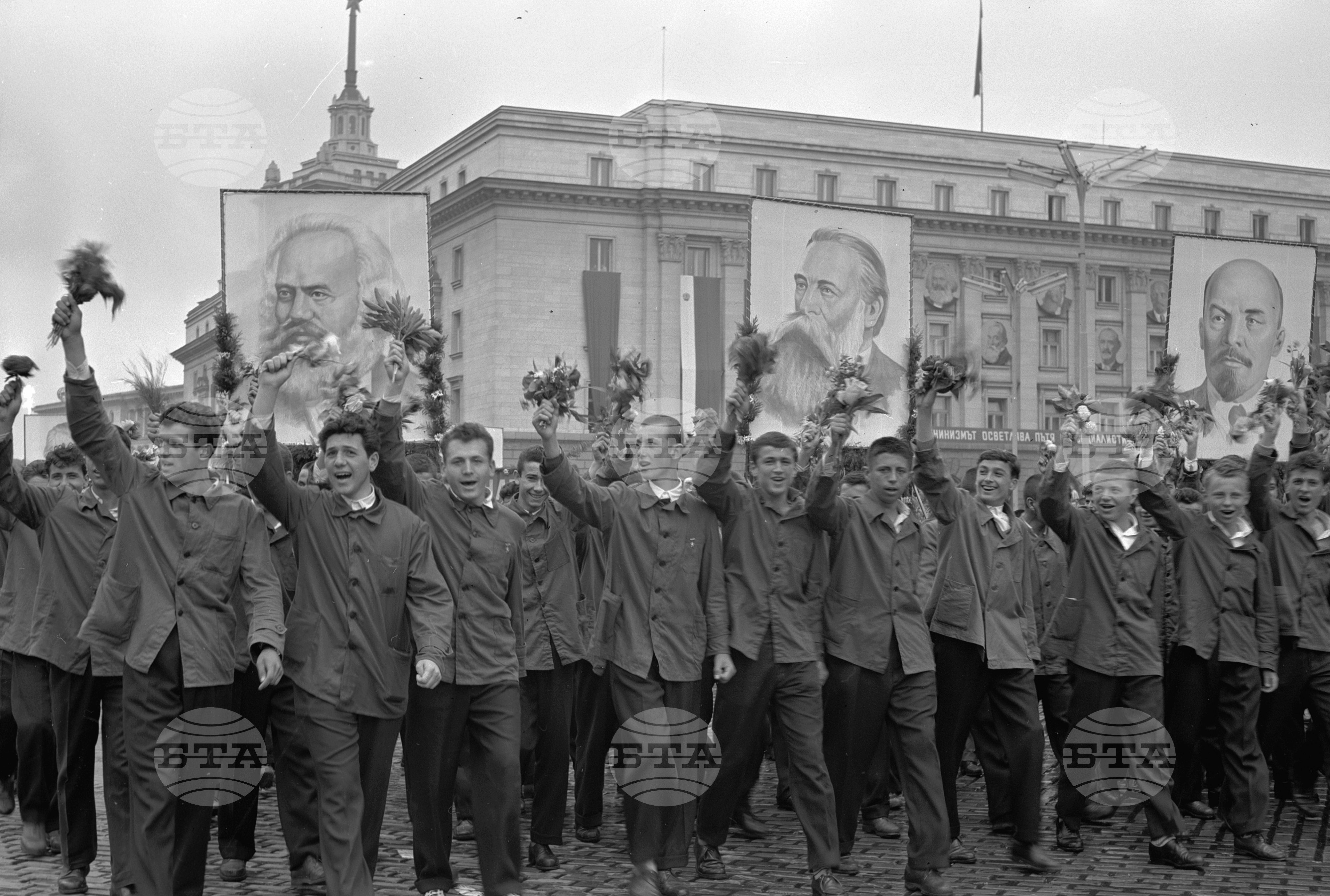 Честване на деня на българската народна просвета и култура, на славянската писменост и българския печат в София