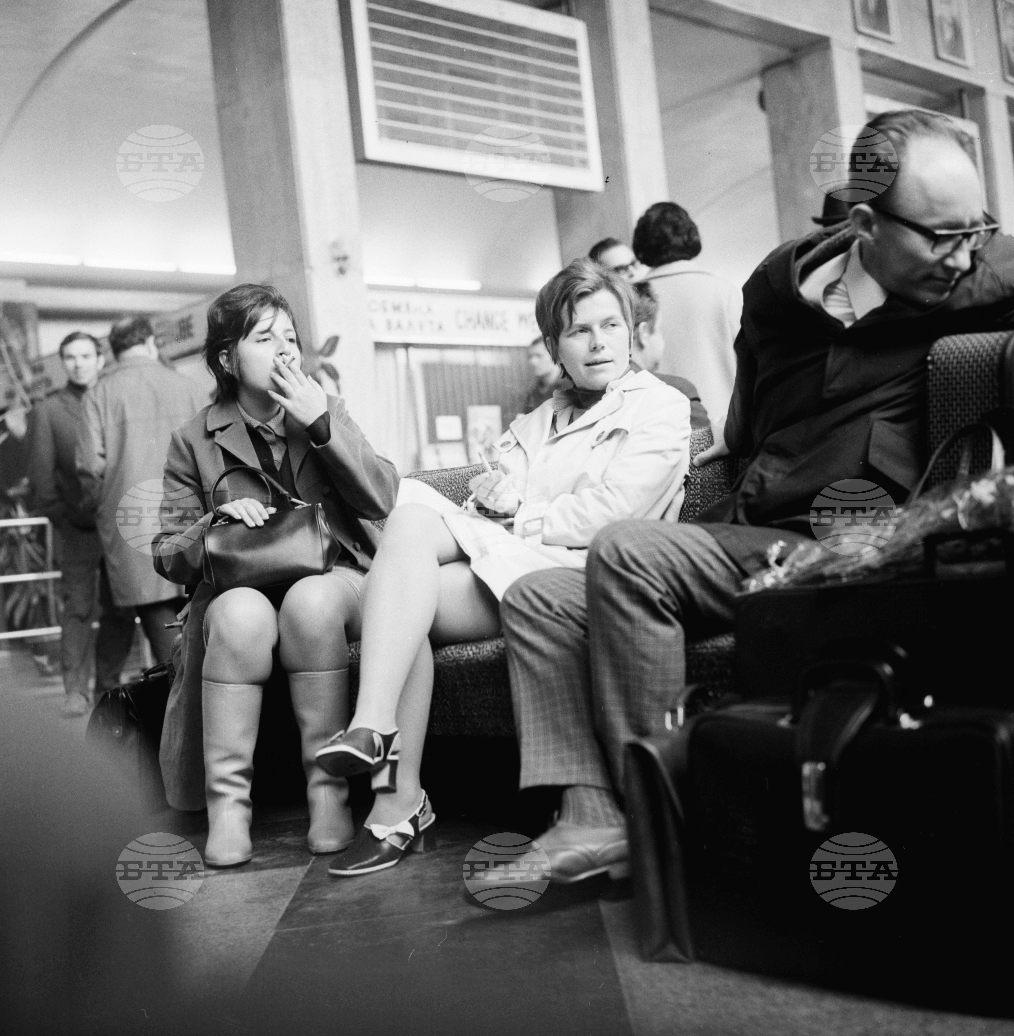 Свободни кадри на аерогара София 1970 година