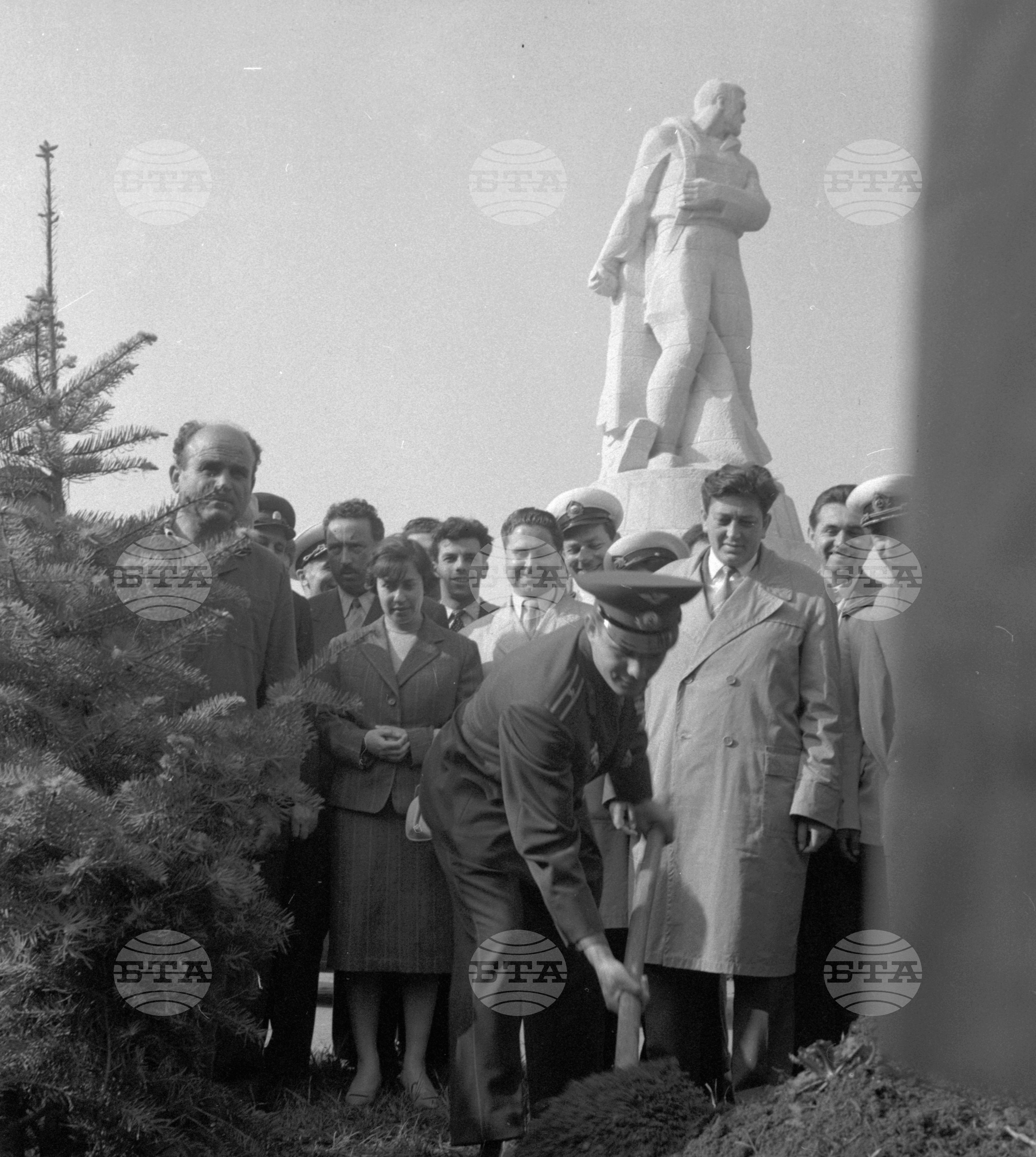 Гостуването на Юрий Гагарин  във Варна