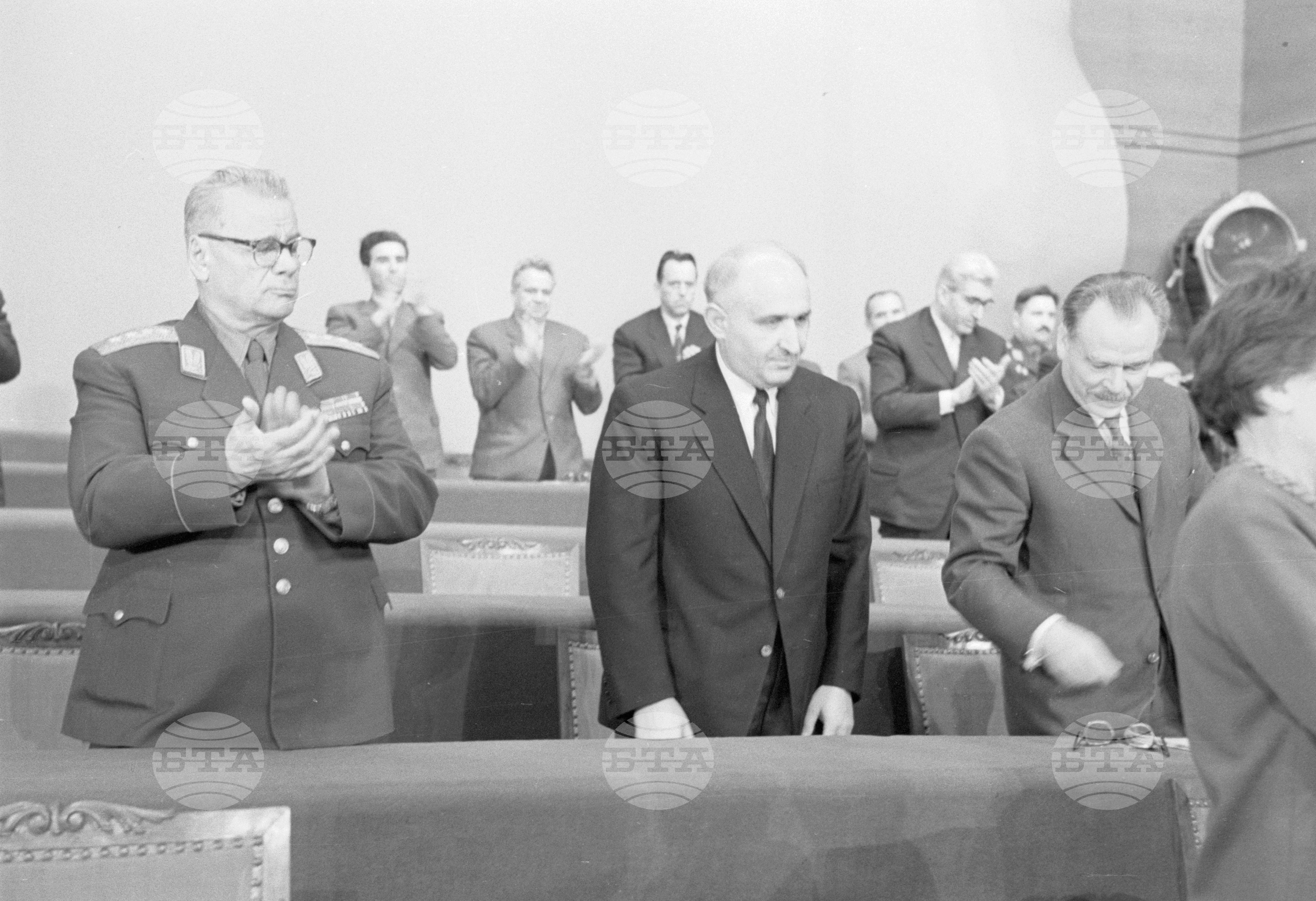 Втората редовна сесия на Народното събрание