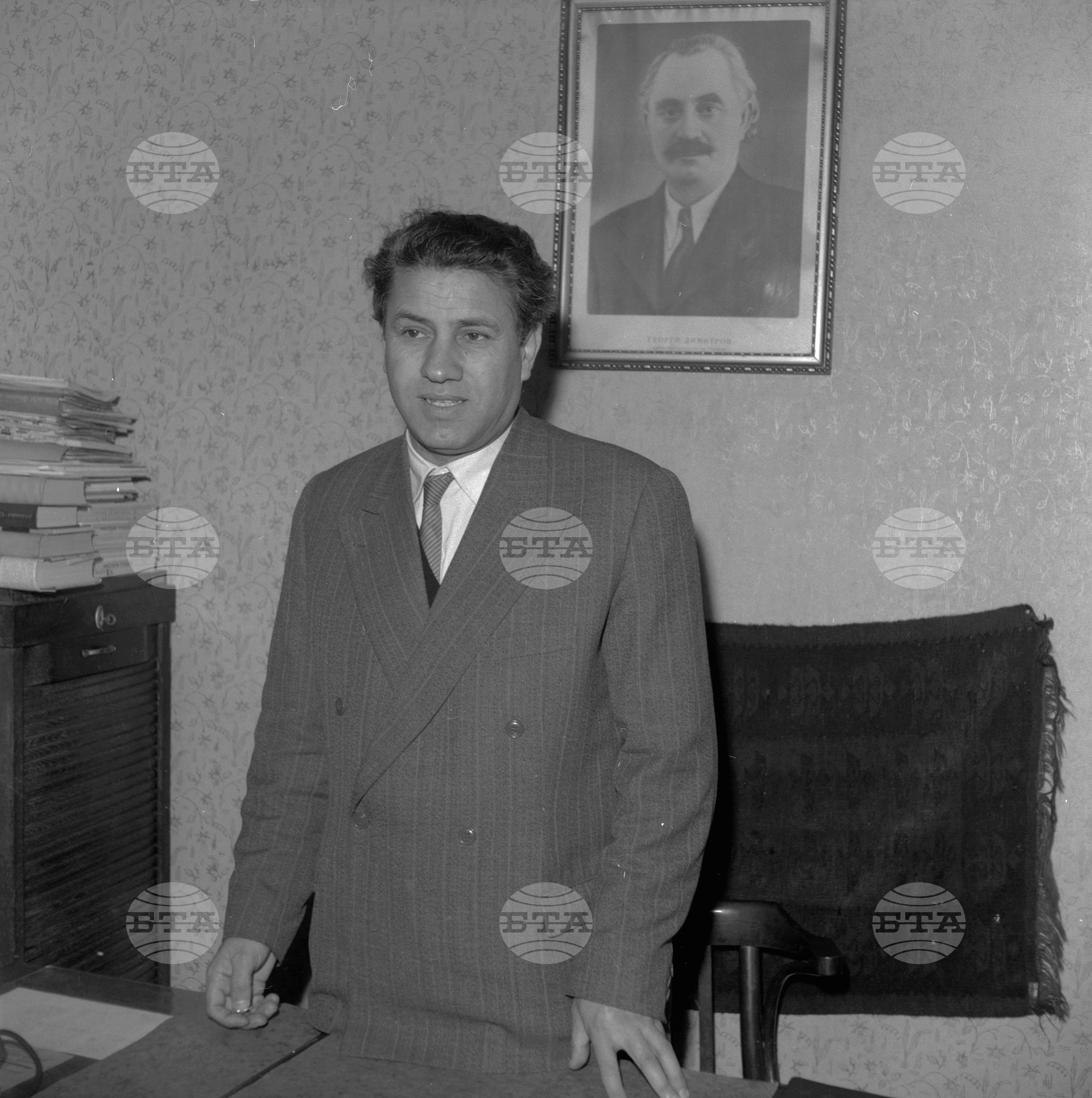 Среща за обмяна на опит на читалищни дейци с председатели на ТКЗС от разни краища на страната и редакционната колегия на списание "Читалище"