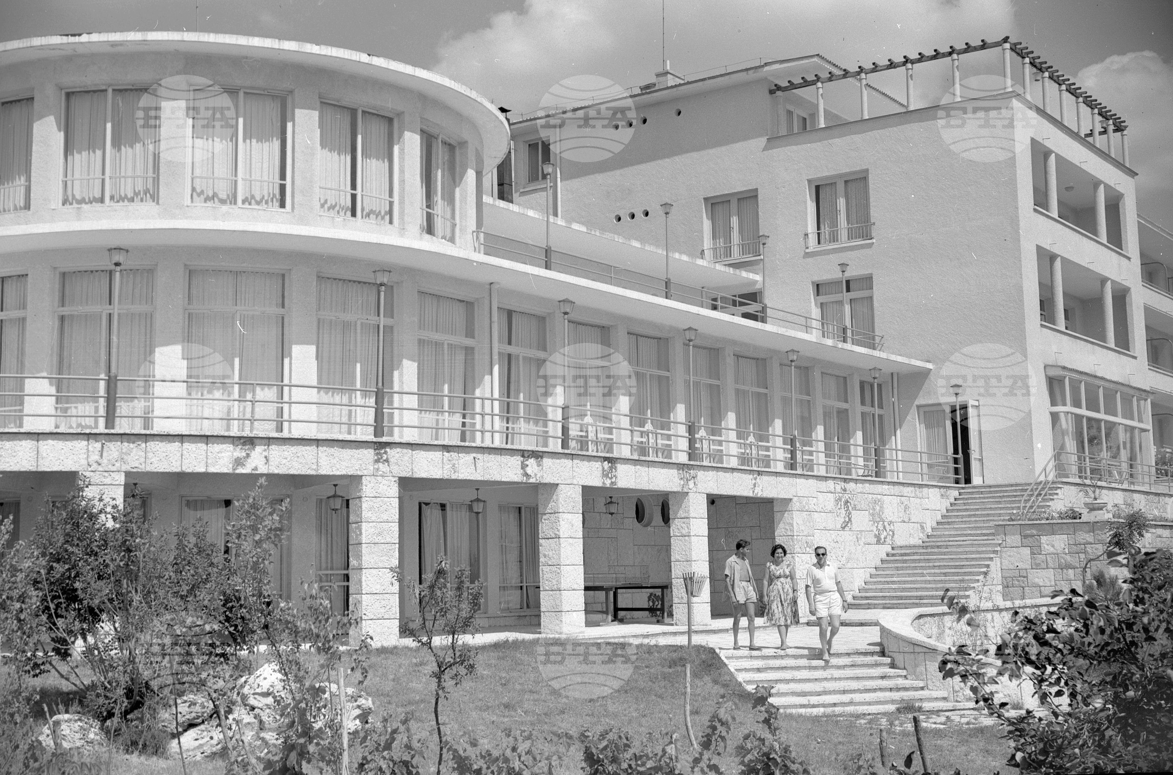 Курортът "Златни пясъци" край Варна част 5