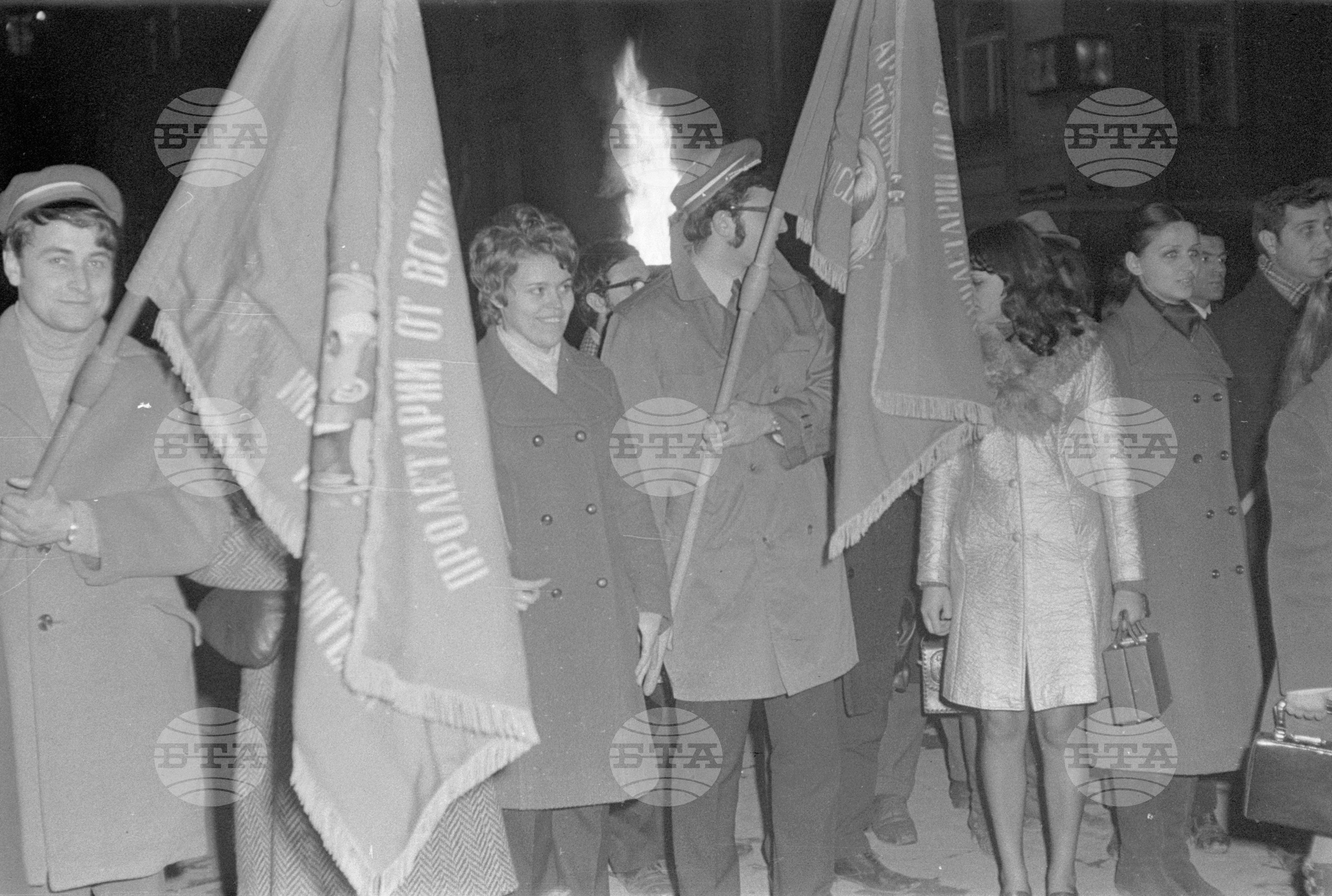 Студентски митинг пред паметника Левски