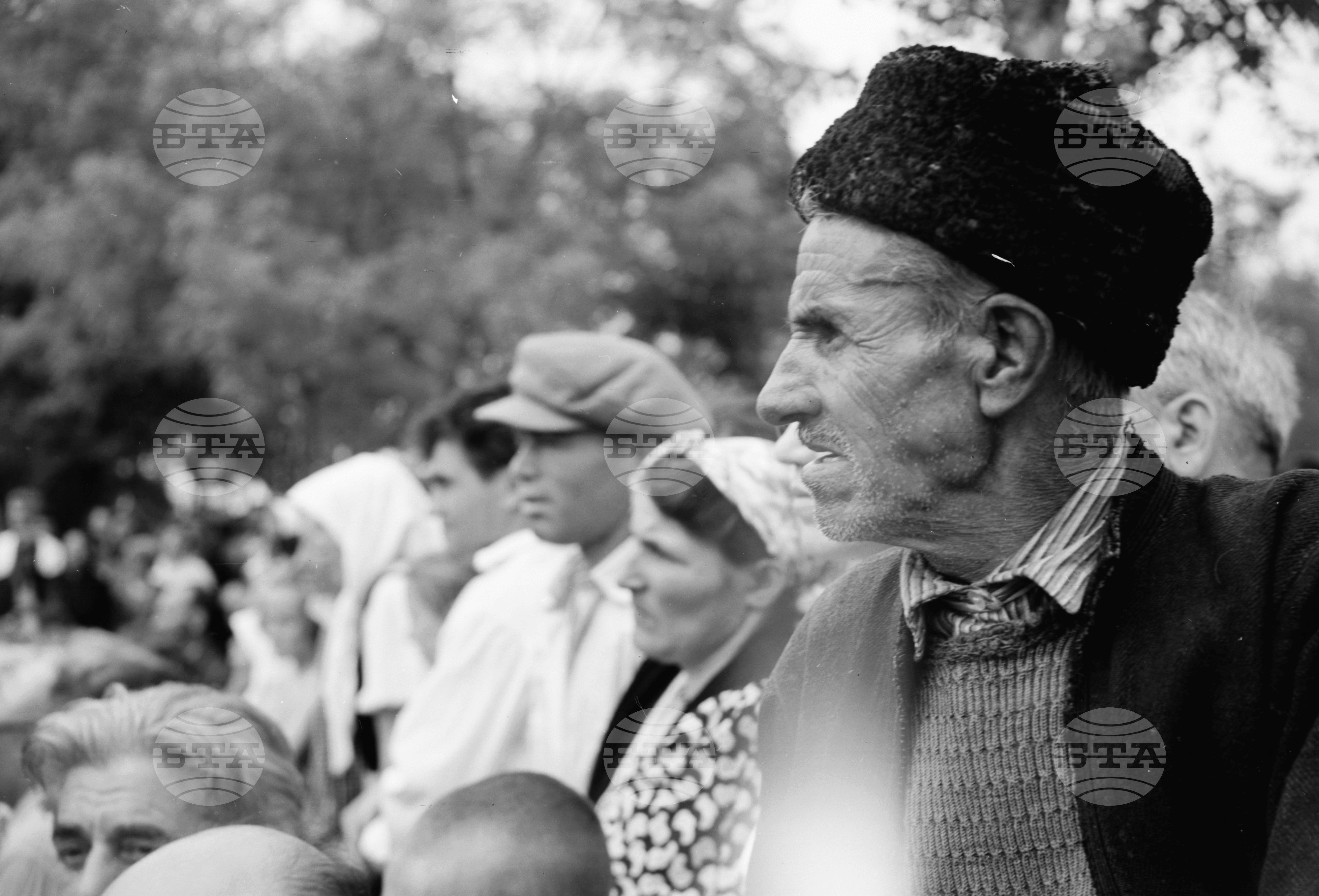 Голям събор надпяване "Тракийска песен" град Елхово част 2