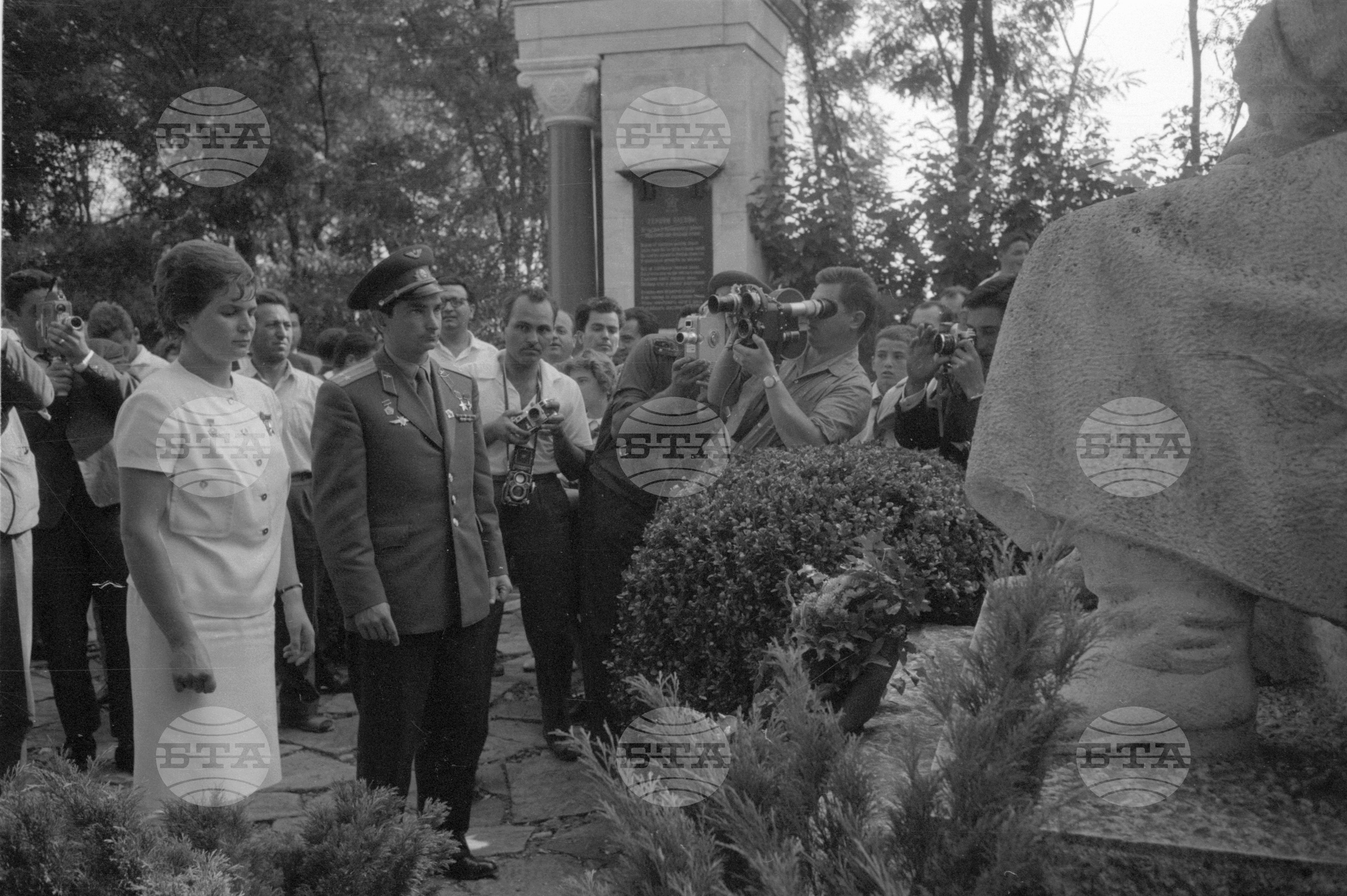 Пребиваване на съветските космонавти Валентина Терешкова и Валери Биковски у нас - Част 3