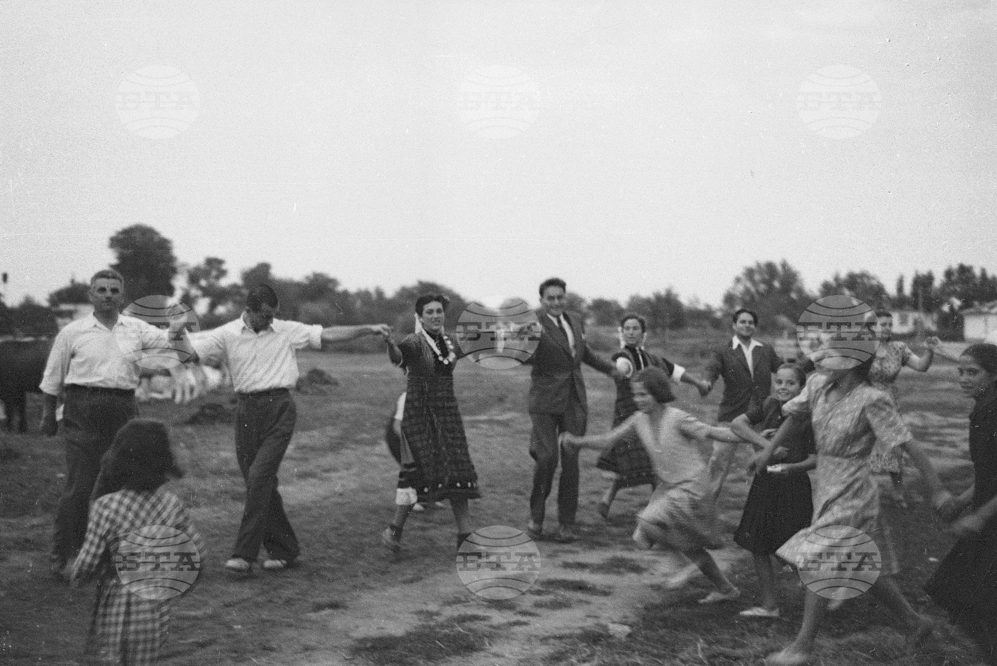 Откриване на гимназията в Перущица, 1951