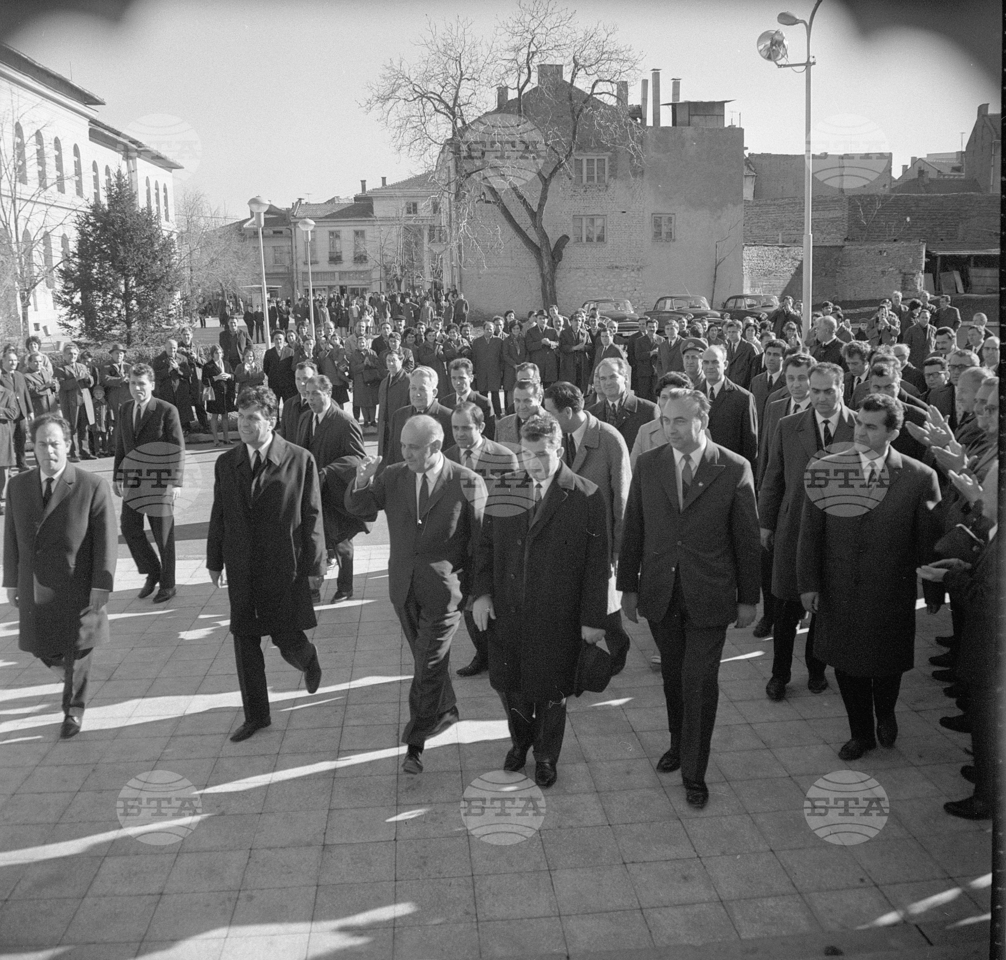 Посрещане на румънската партийно-правителствена делегация във Враца