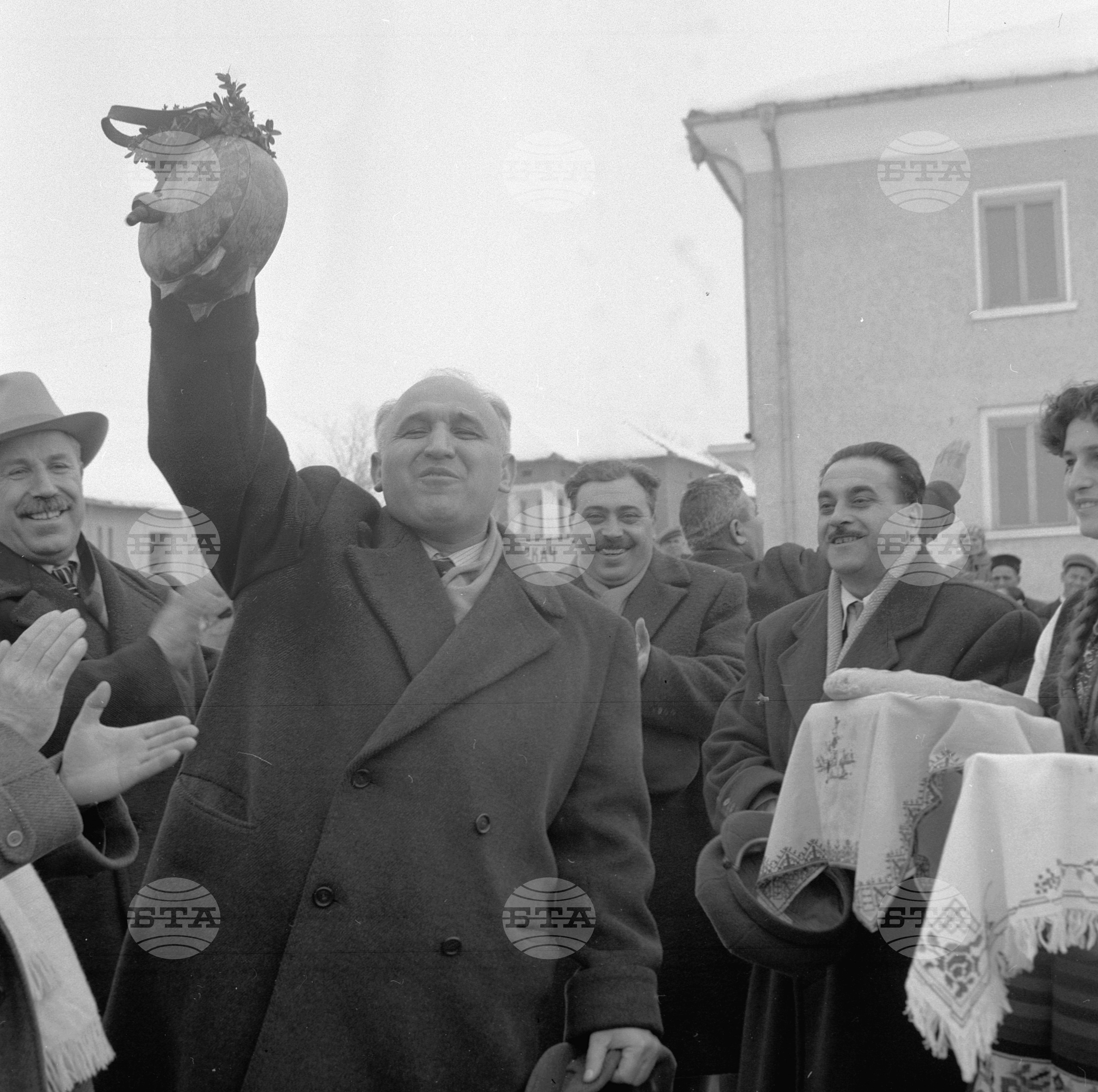 Посещението на другаря Тодор Живков в Плевен и окръга по случай празника на лозаря "Трифон Зарезан"