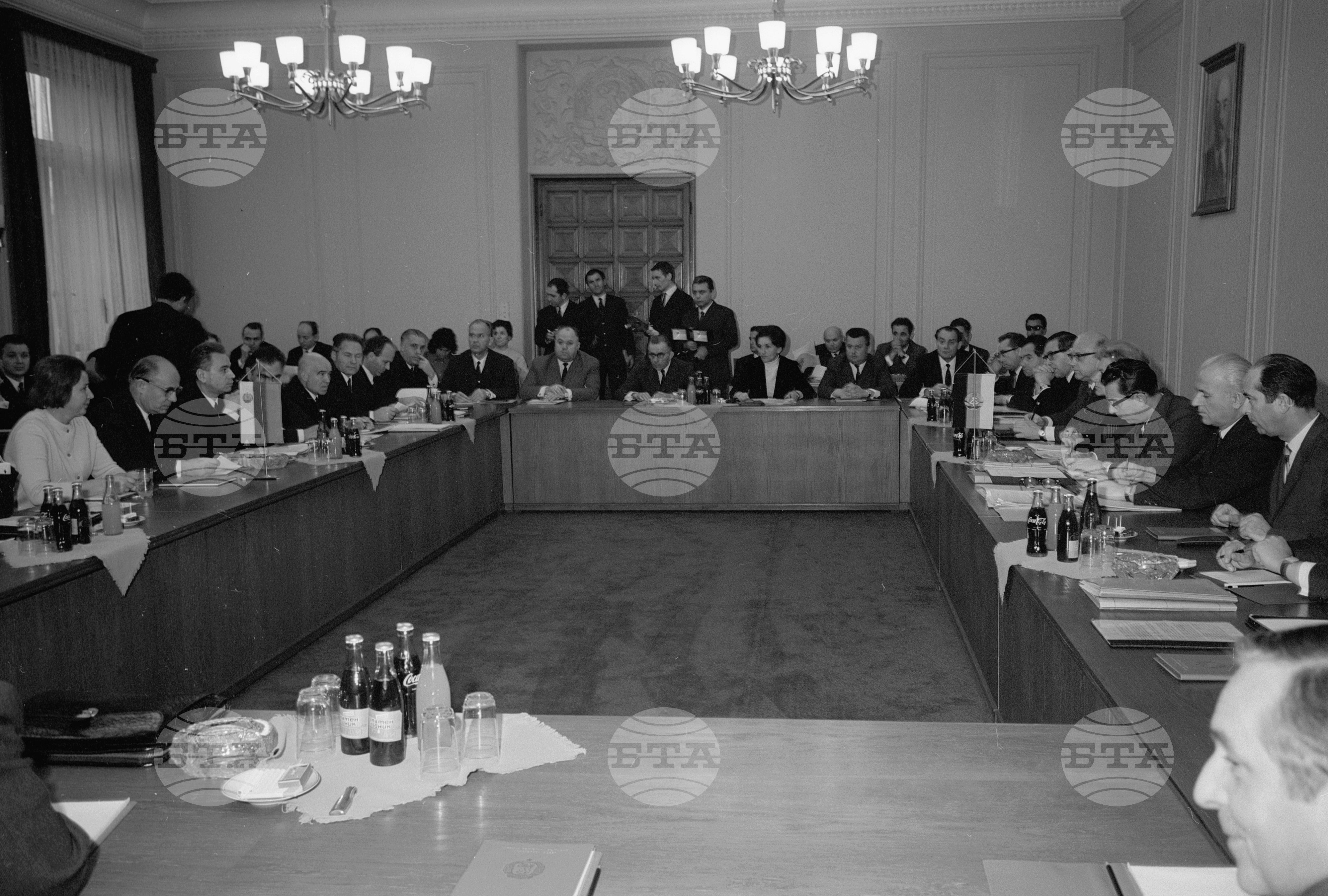 Осма сесия на междуправителствената комисия на НРБ (Народна Република България) и ГДР (Германска Демократична Република)