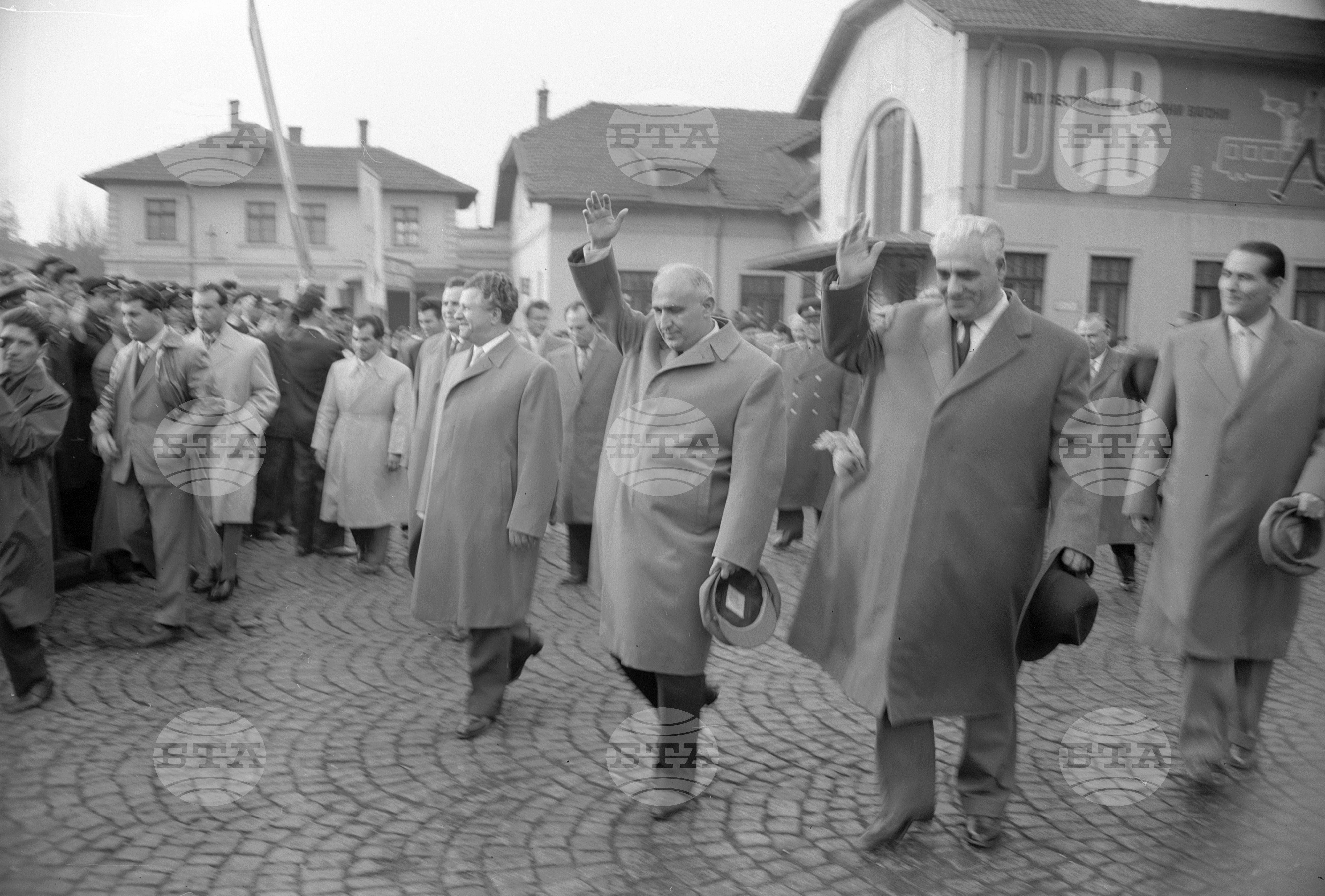 Делегацията на БКП за XXII конгрес на КПСС се завърна в София