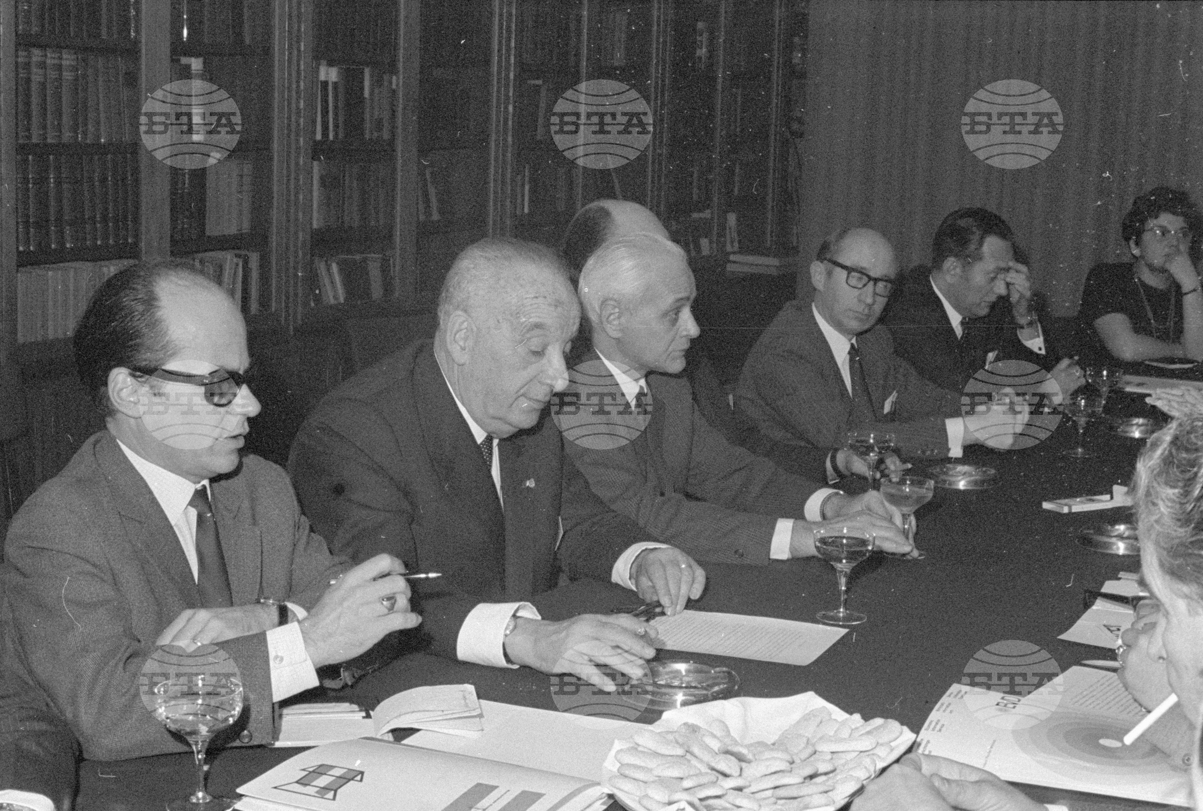 Пресконференция на холандската делегация