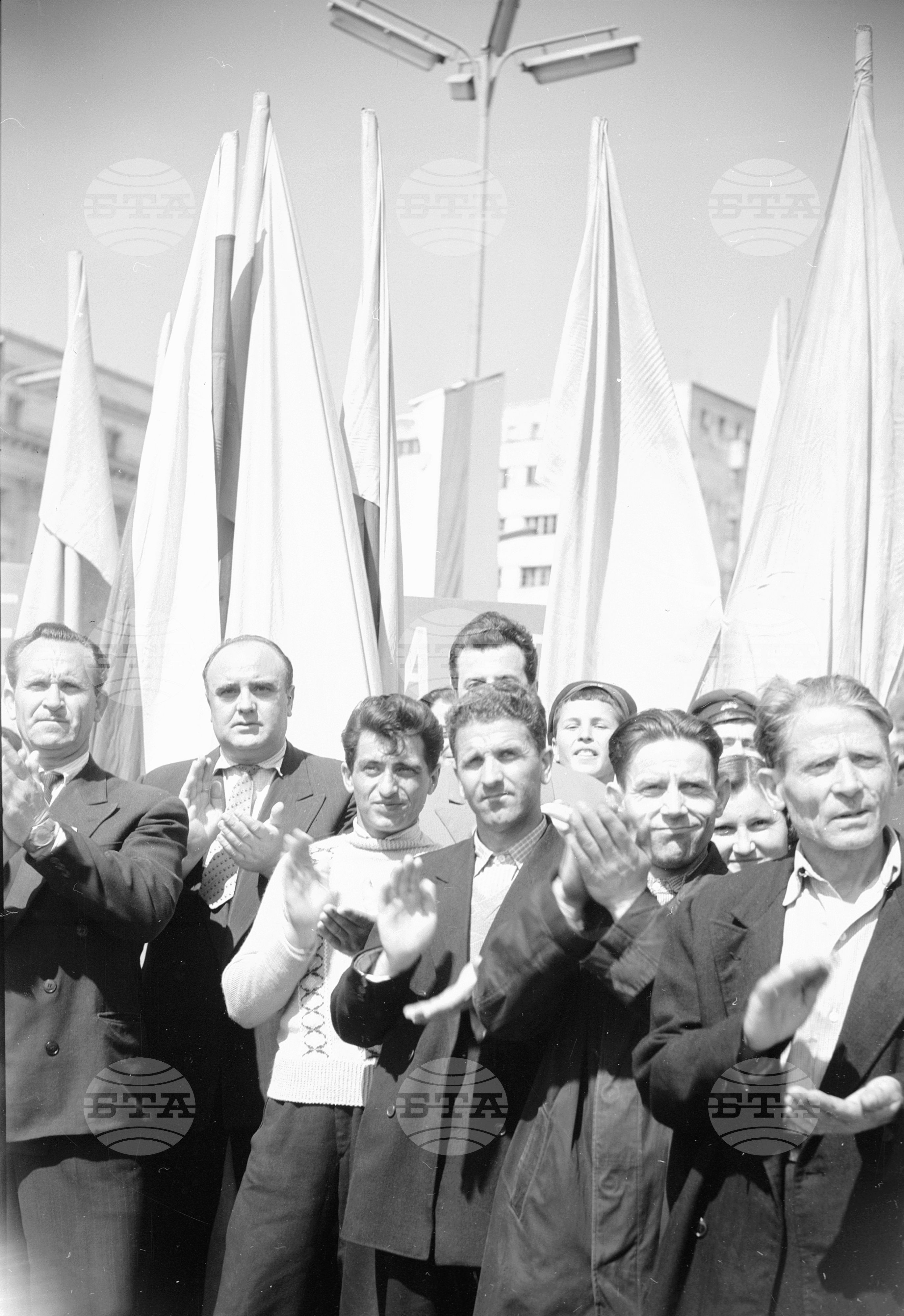 Митинг на трудещите се в София, в чест на първия в света космонавт Ю.А.Гагарин част 3