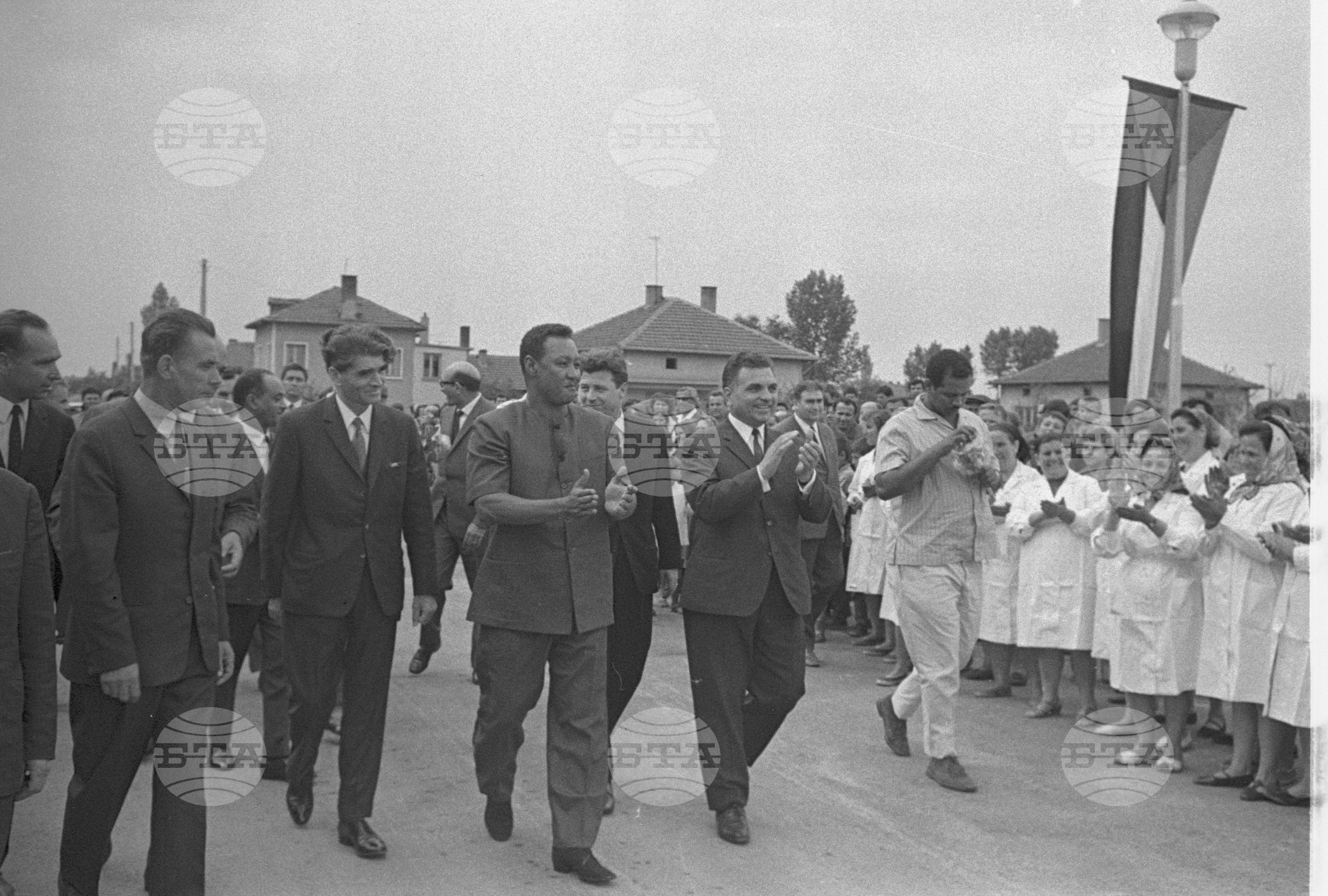 Генерал-майор Джафаар Мохамед Нимейри на посещение в България - част 4