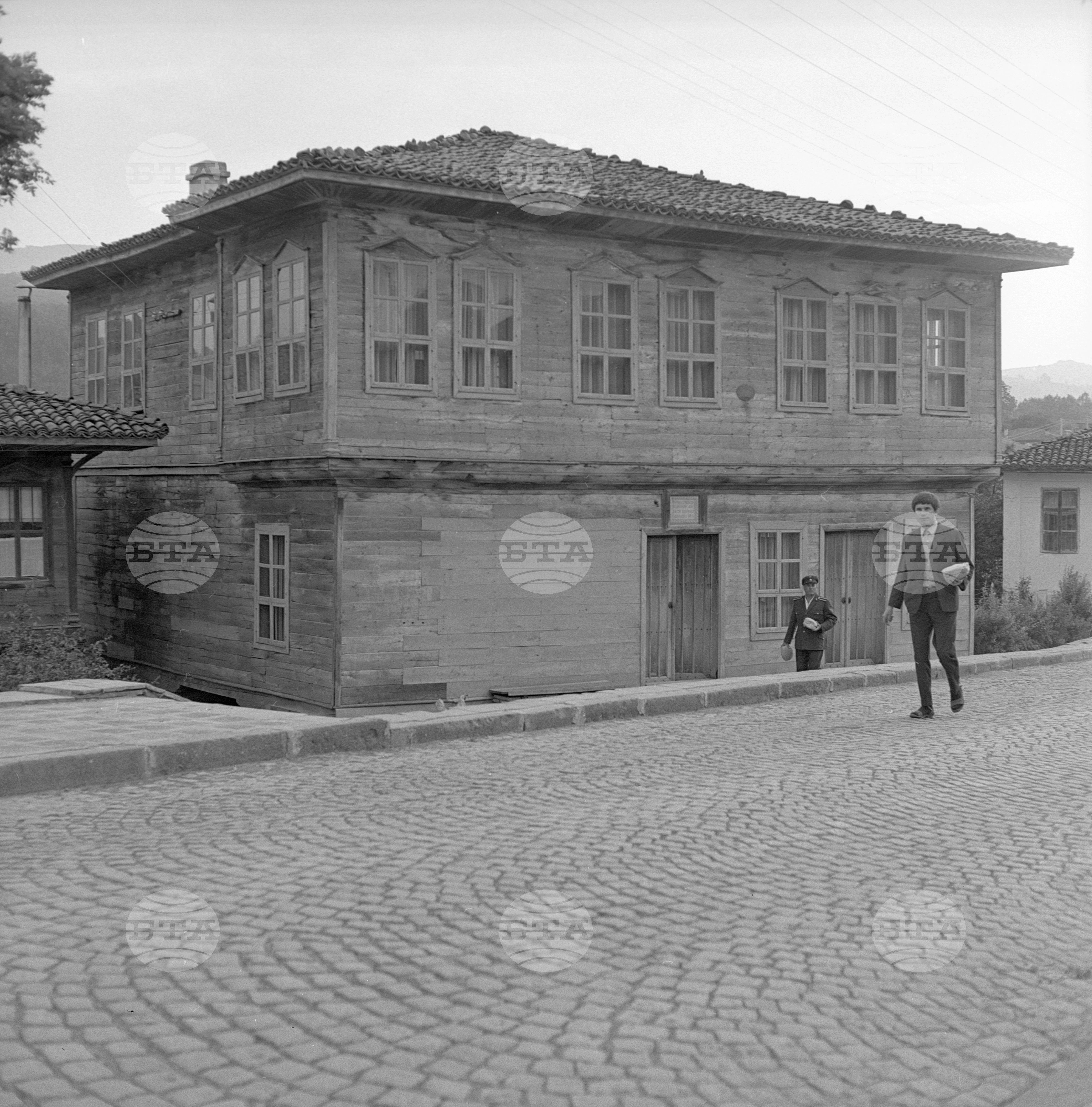 Битова къща - музей (Кьорпеевата къща) - Котел