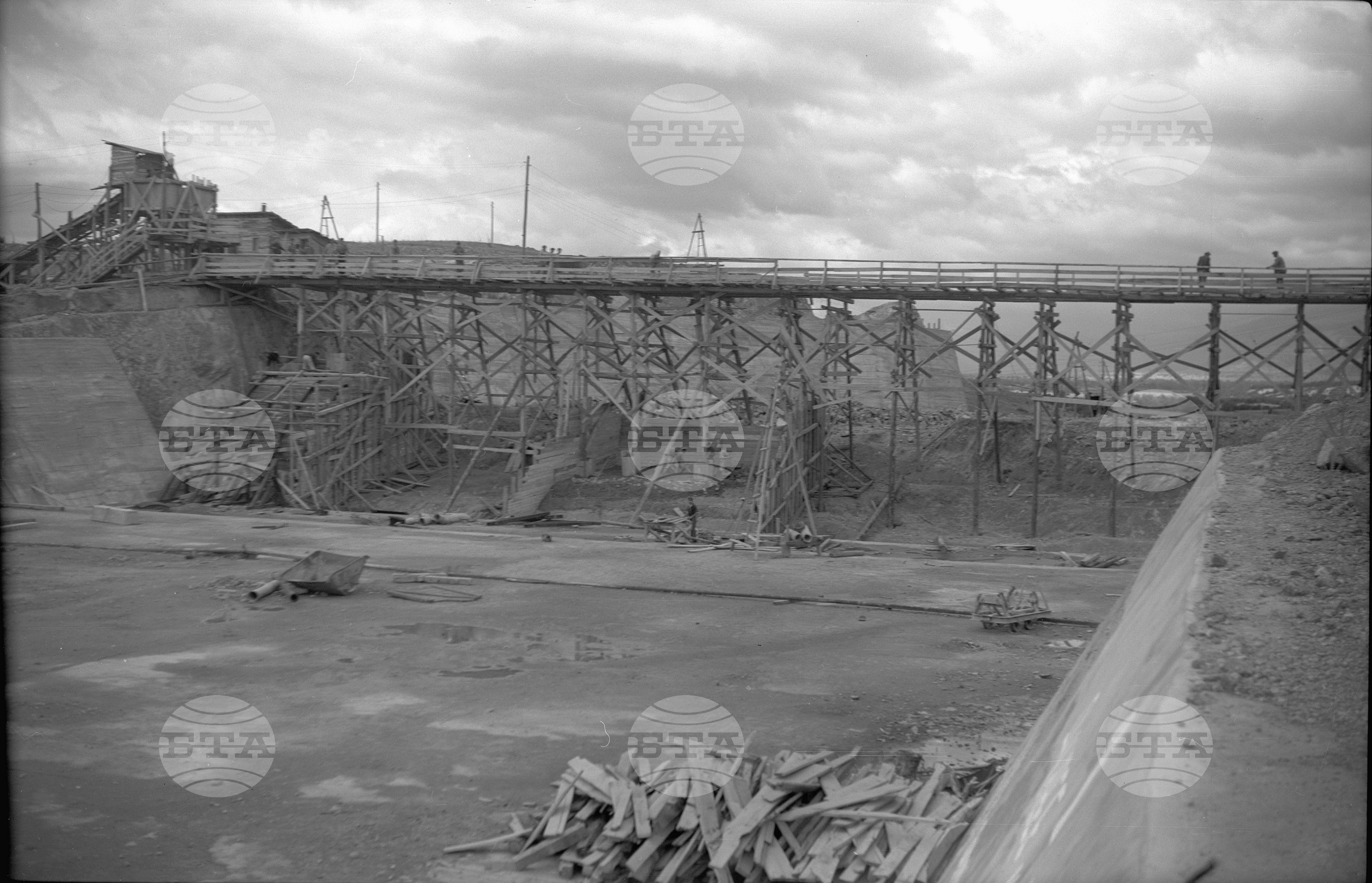 Язовир „Георги Димитров“ (дн. язовир Копринка) - 1953 година