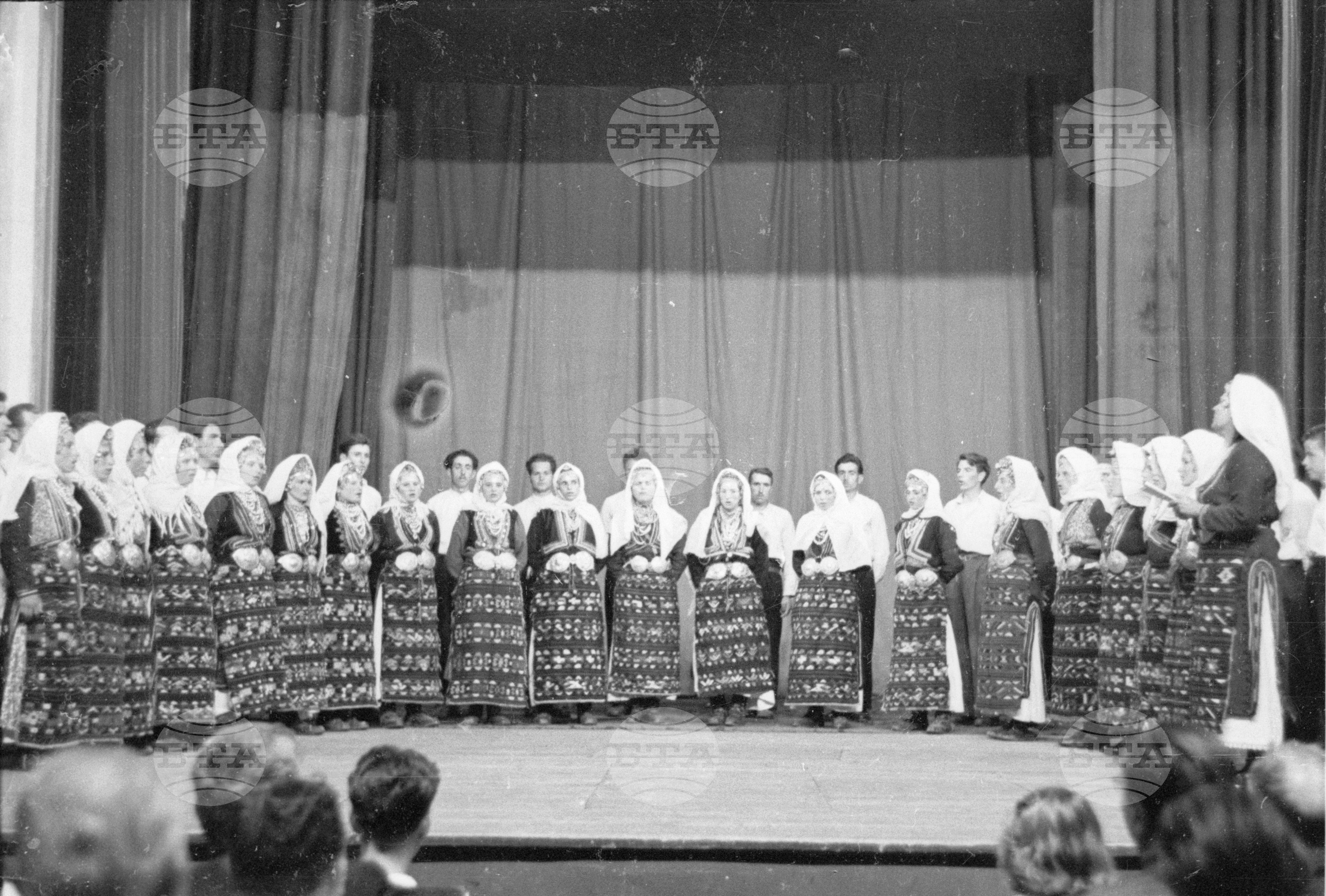 Окръжен преглед на художествената самодейност, 1951