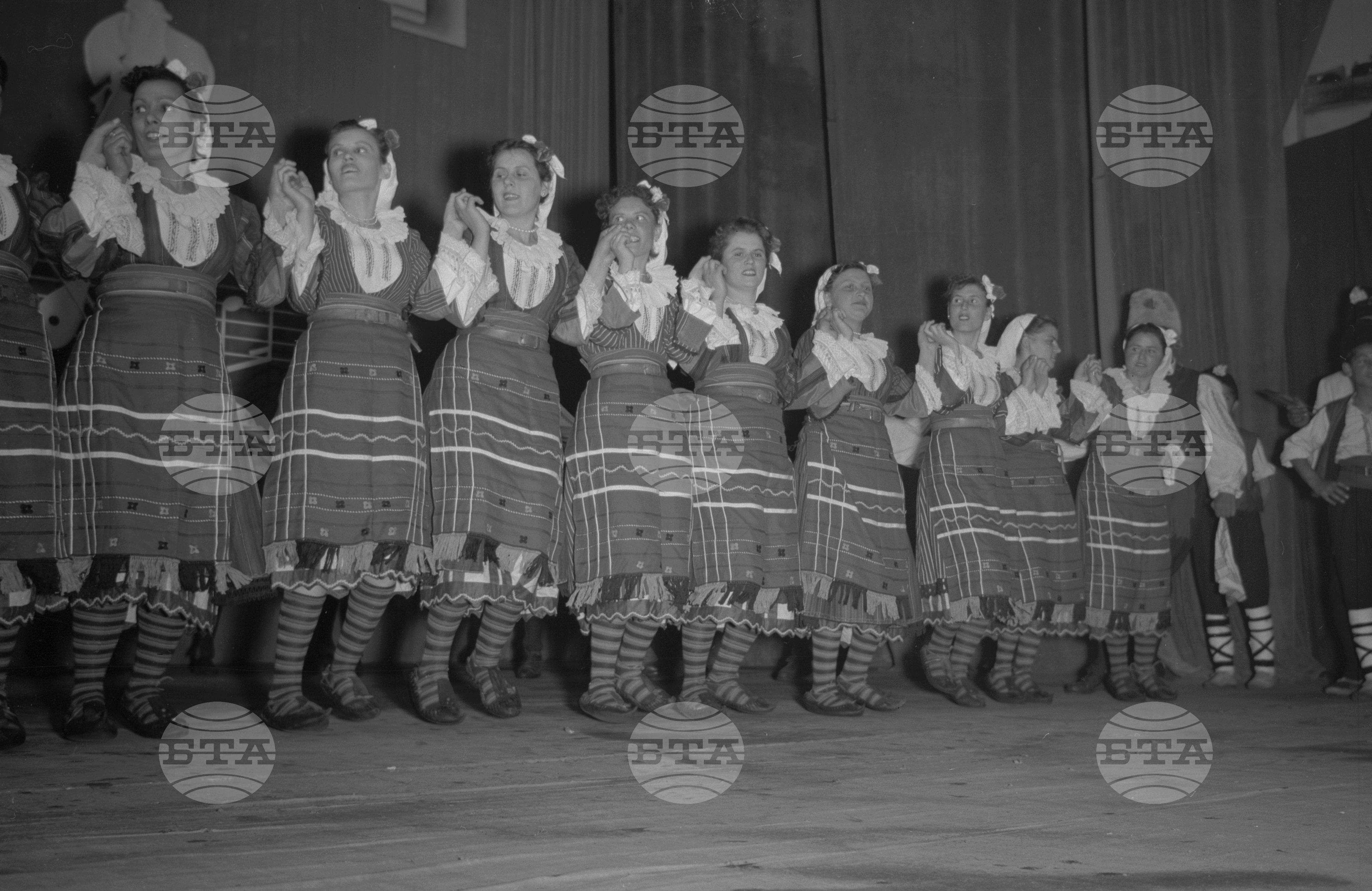 Национален преглед на читалищната музикална и танцова самодейност в София