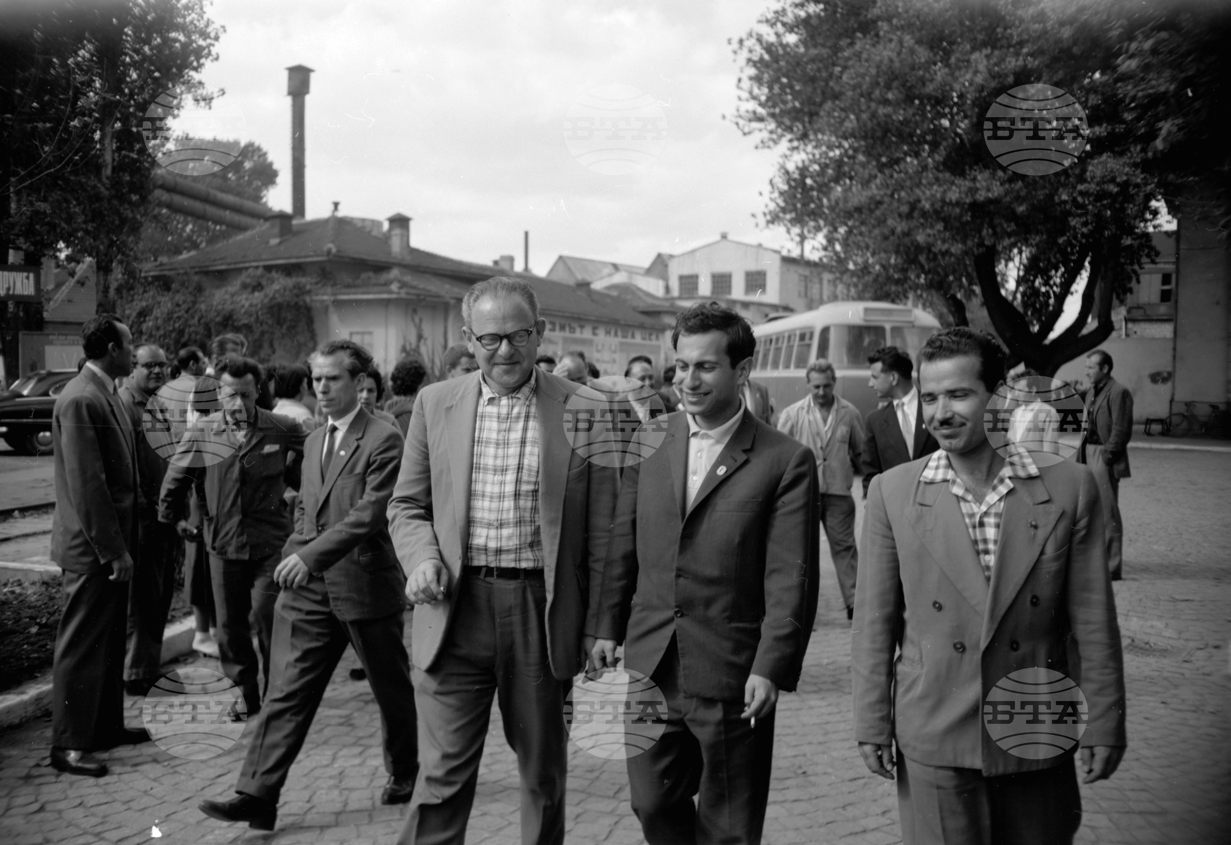 Корабостроителен и кораборемонтен завод във Варна 1962 година