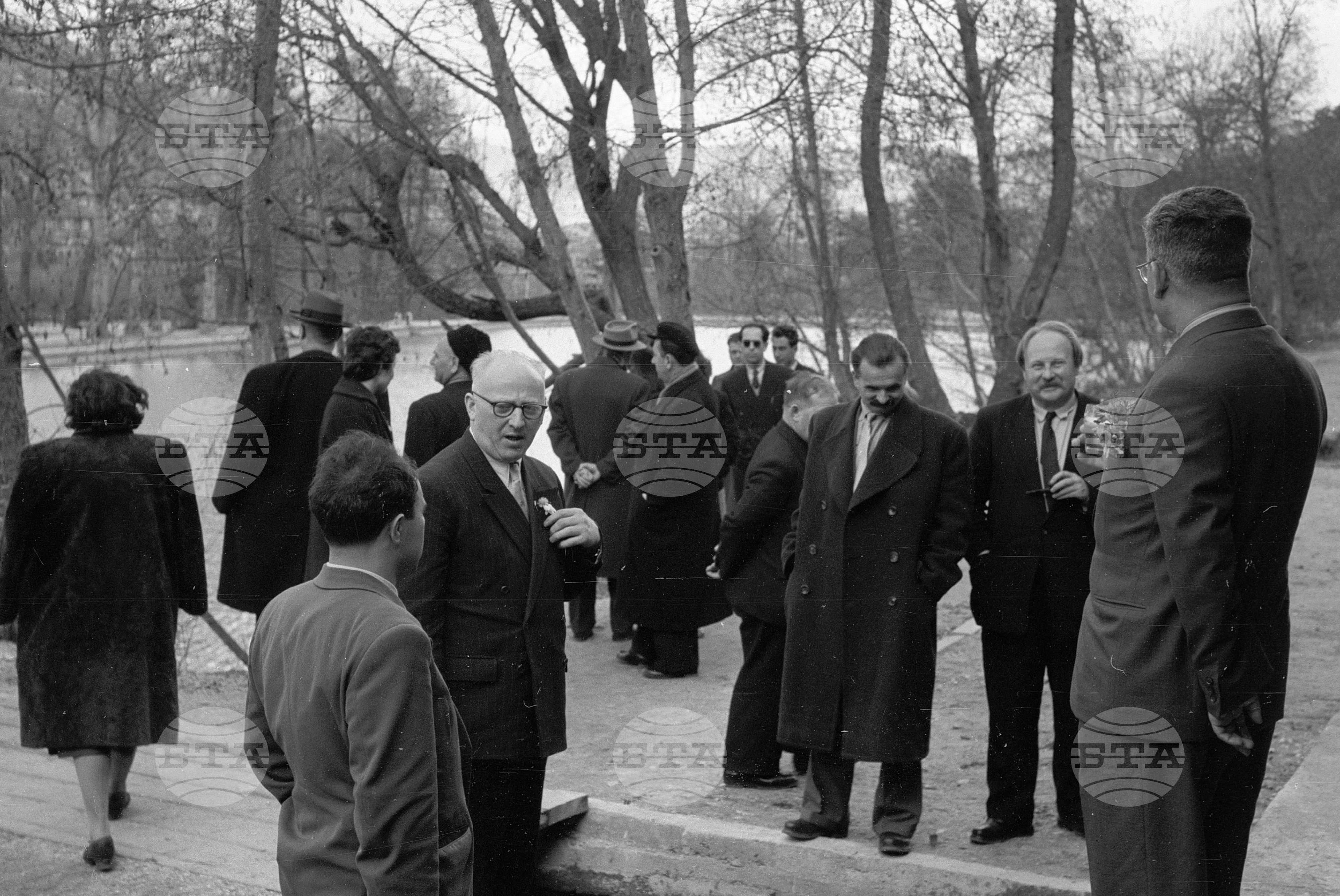 Пребиваването на чуждестранните делегати- гости на Националния съвет на Отечествения Фронт